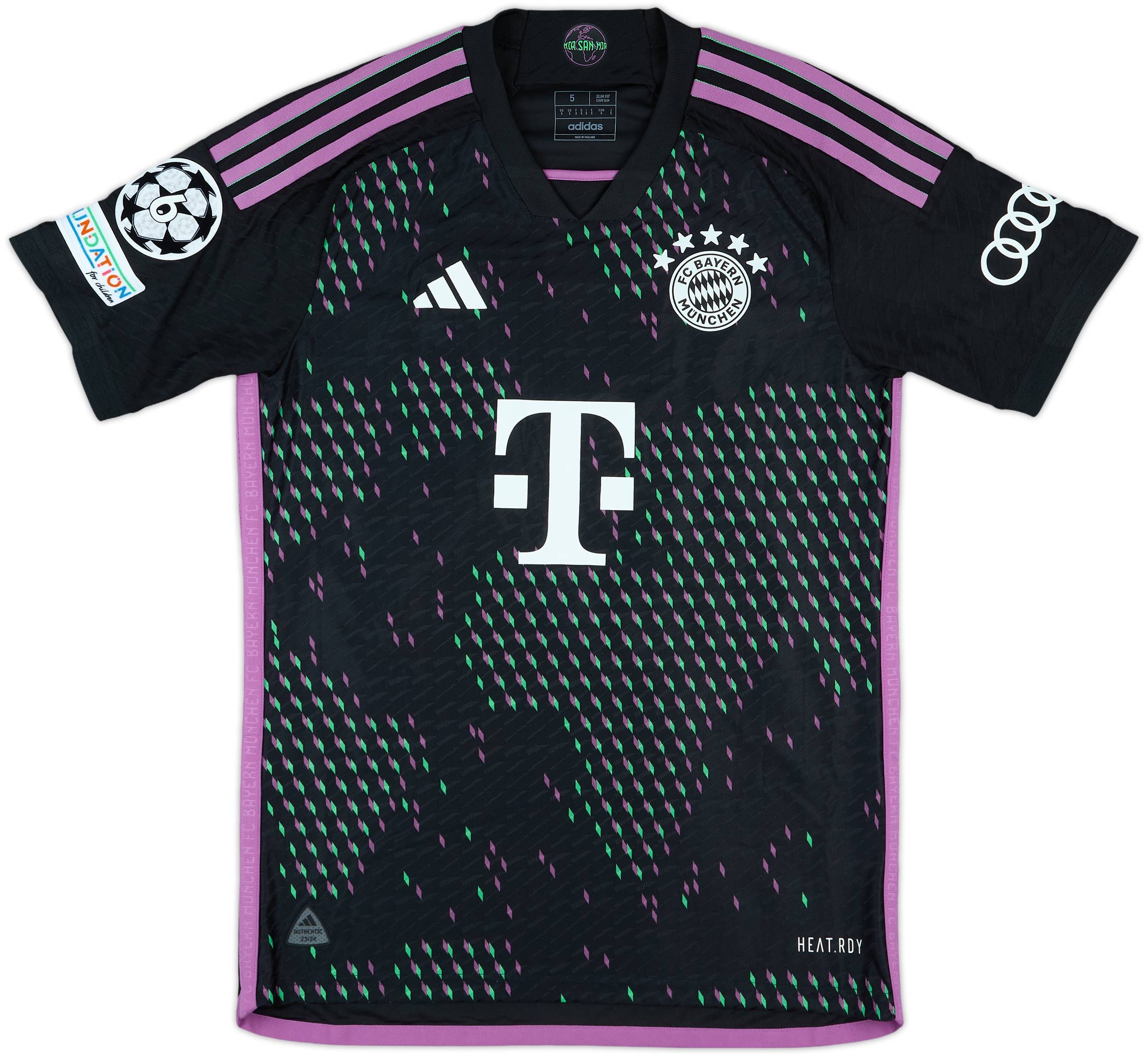 Champions League Bayern New Away Kit 2023-24 Bayern Munich Match