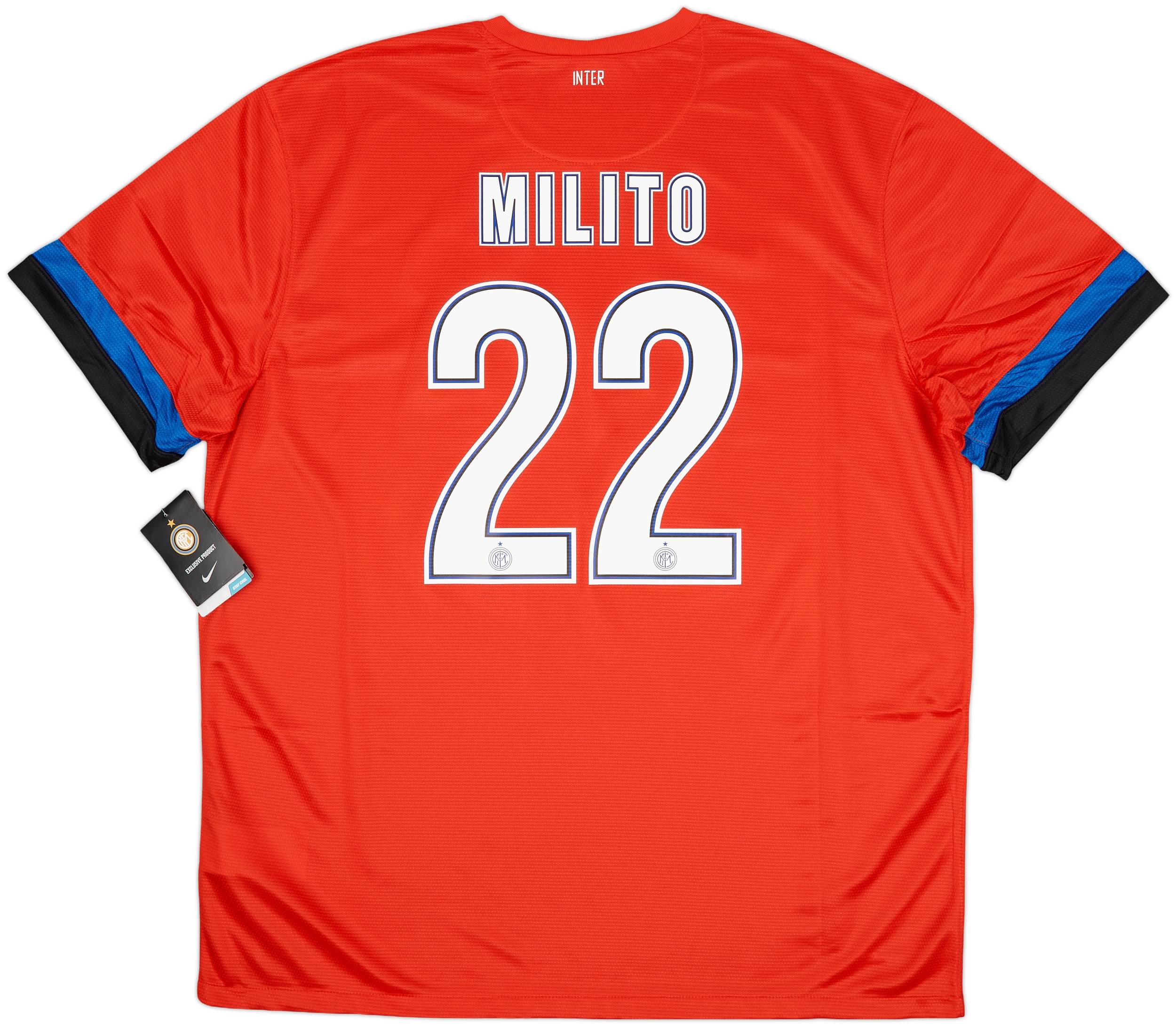 2012-13 Inter Milan Away Shirt Milito #22 (XXL)