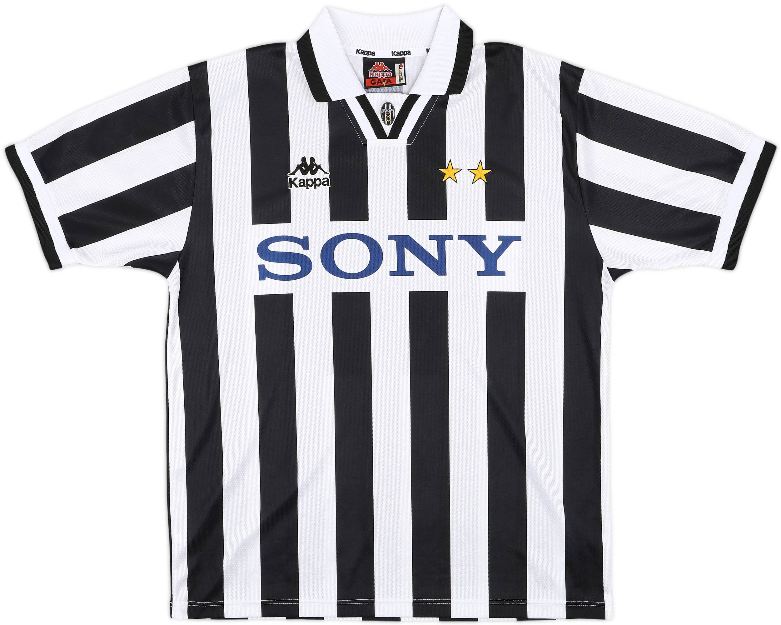 1995-97 Juventus Home Shirt