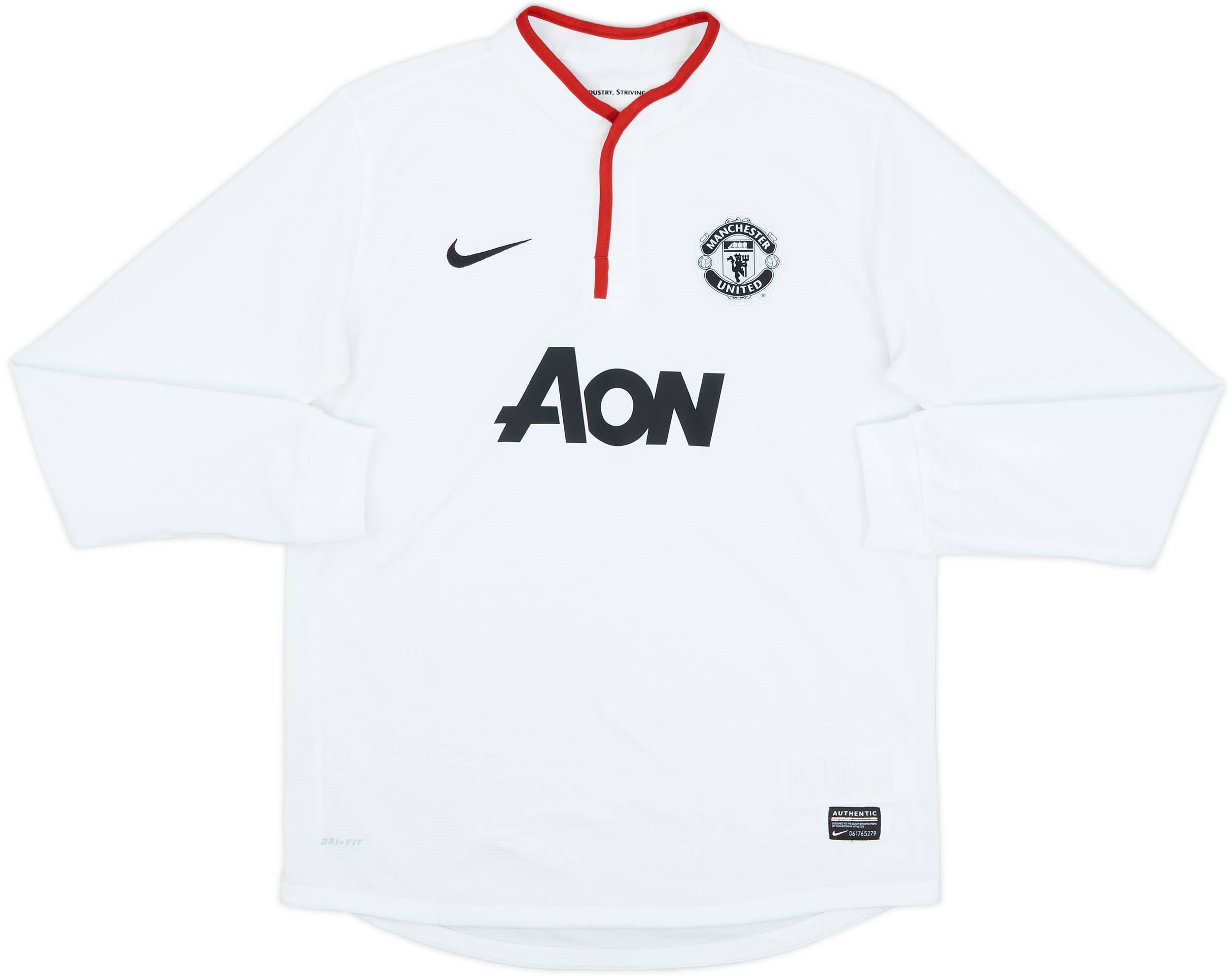 MANCHESTER UNITED Tシャツ：2012TOUR［SSM-037］ Squad Signed Shirt | Manchester United | Real Madrid