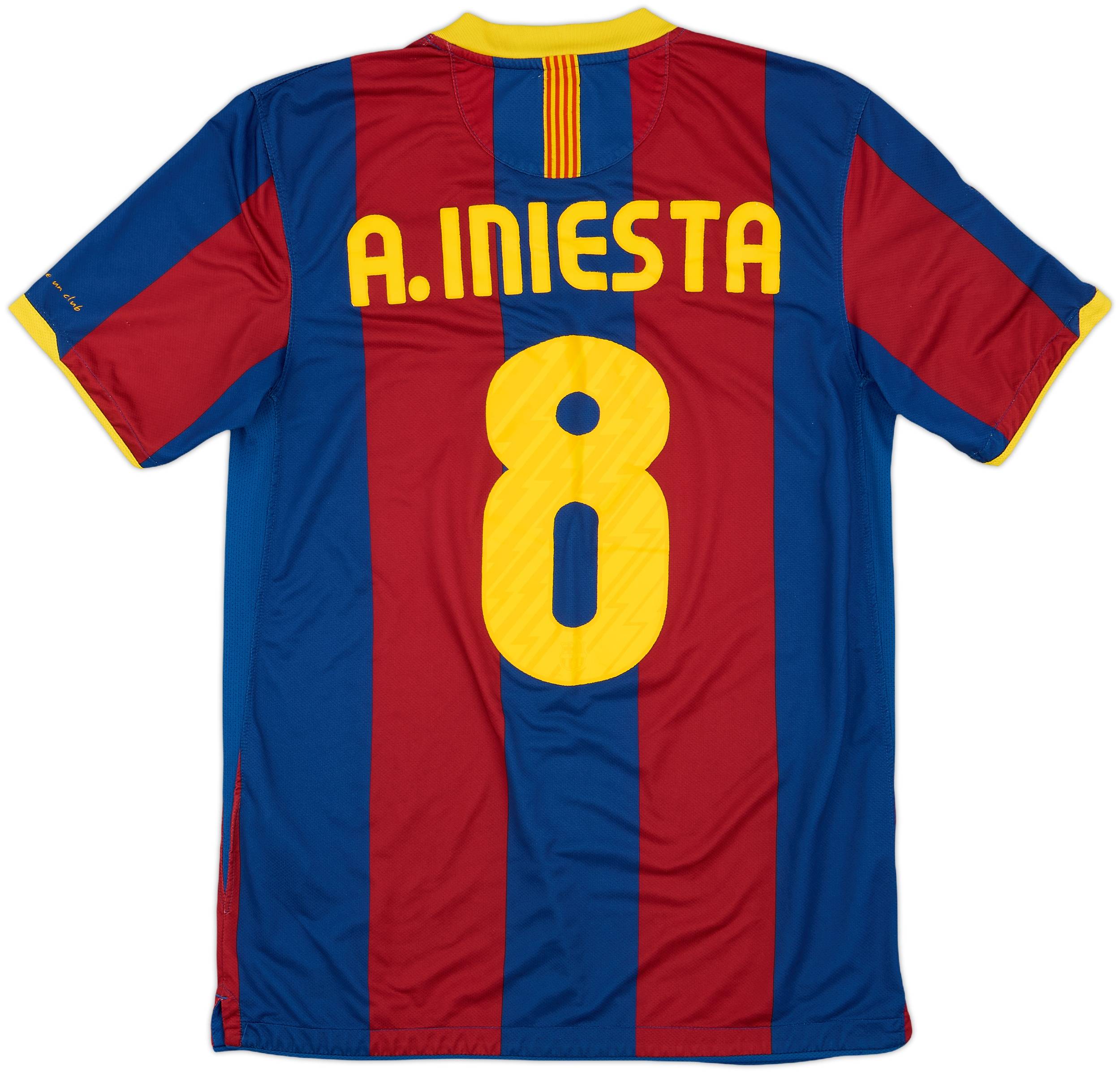 A. INIESTA 8 ユニフォーム A. INIESTA 8 ユニフォーム