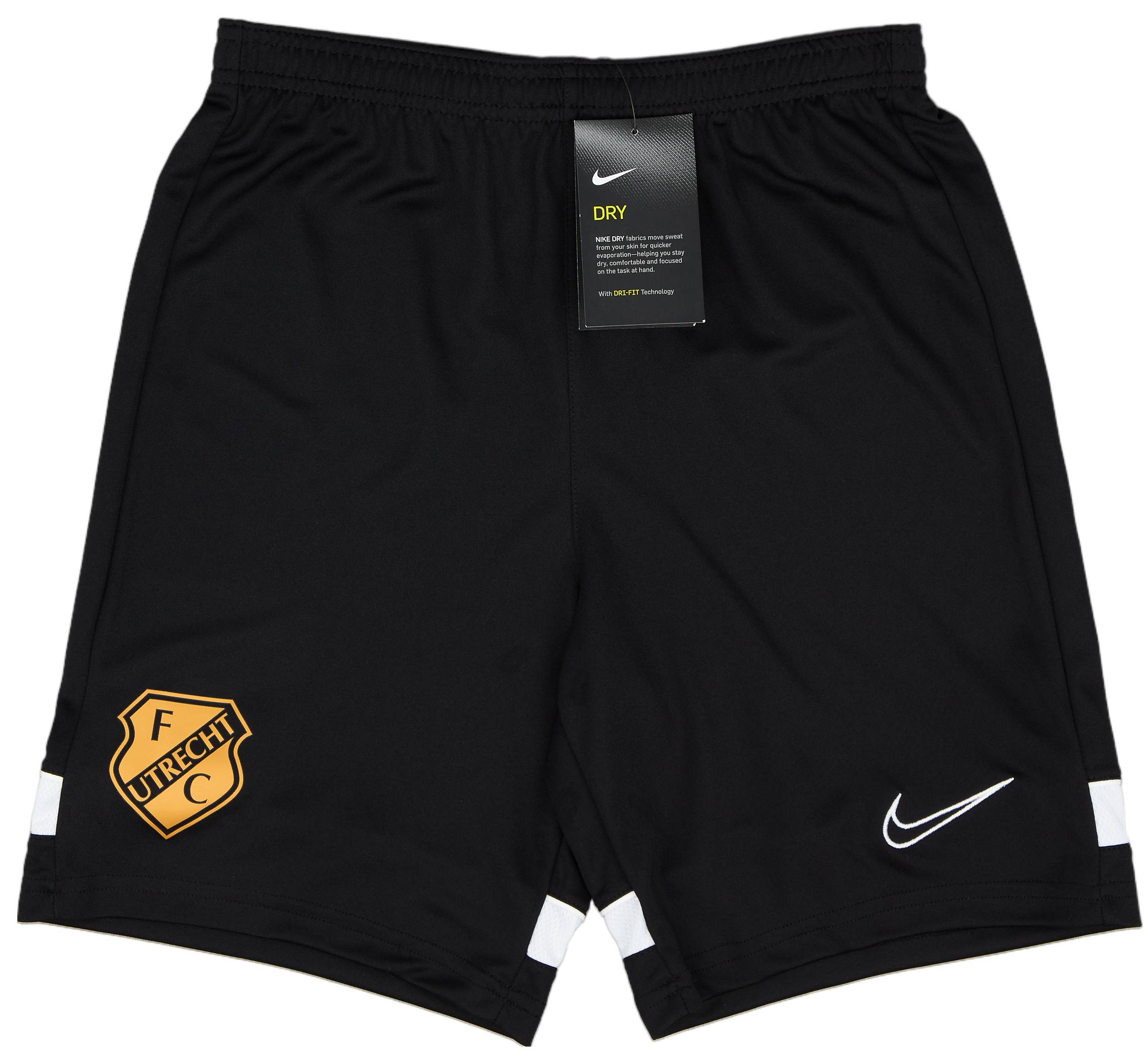 2021-22 Utrecht Nike Training Shorts (XL.Kids)