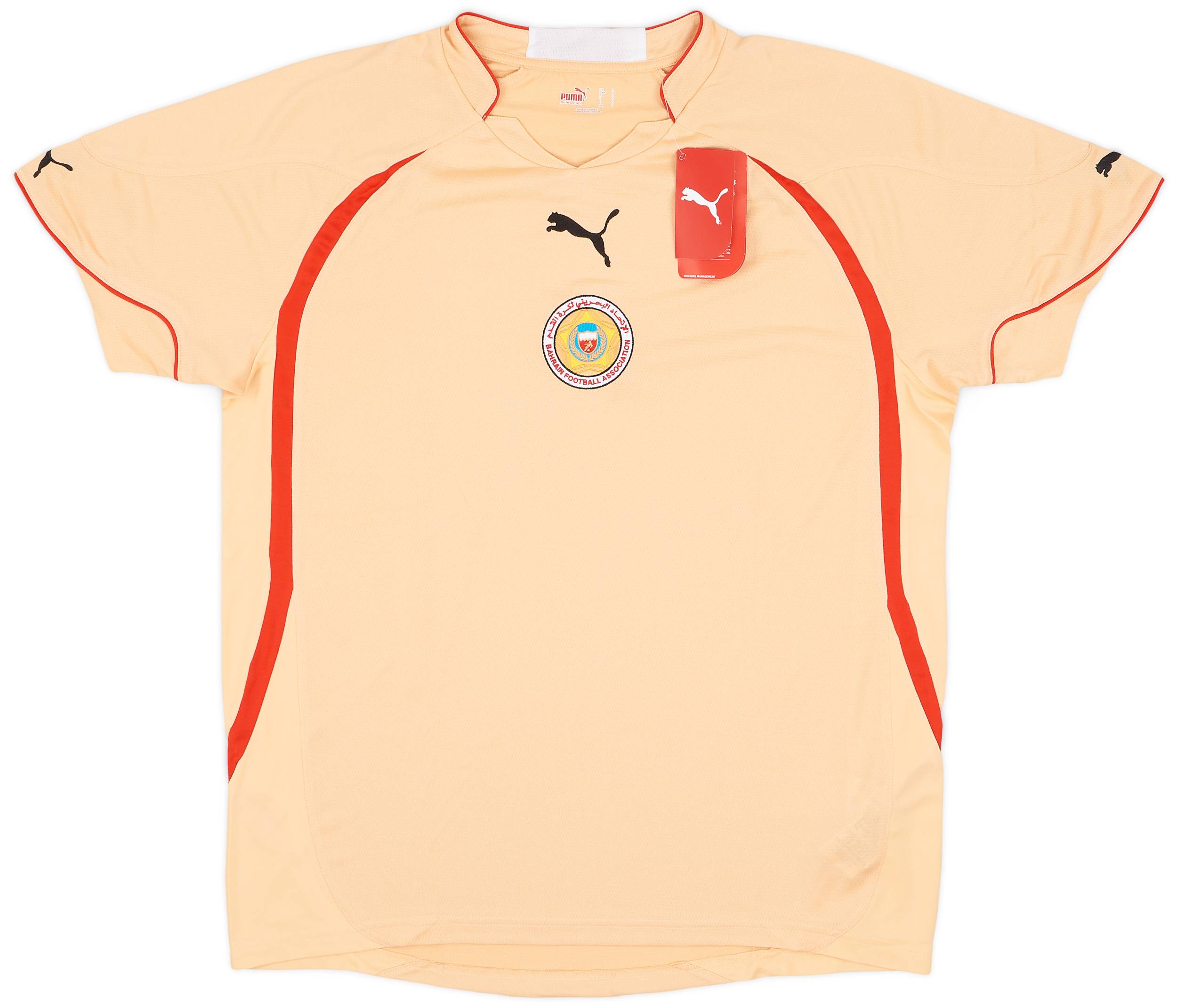 2010-12 Bahrain Away Shirt (L)