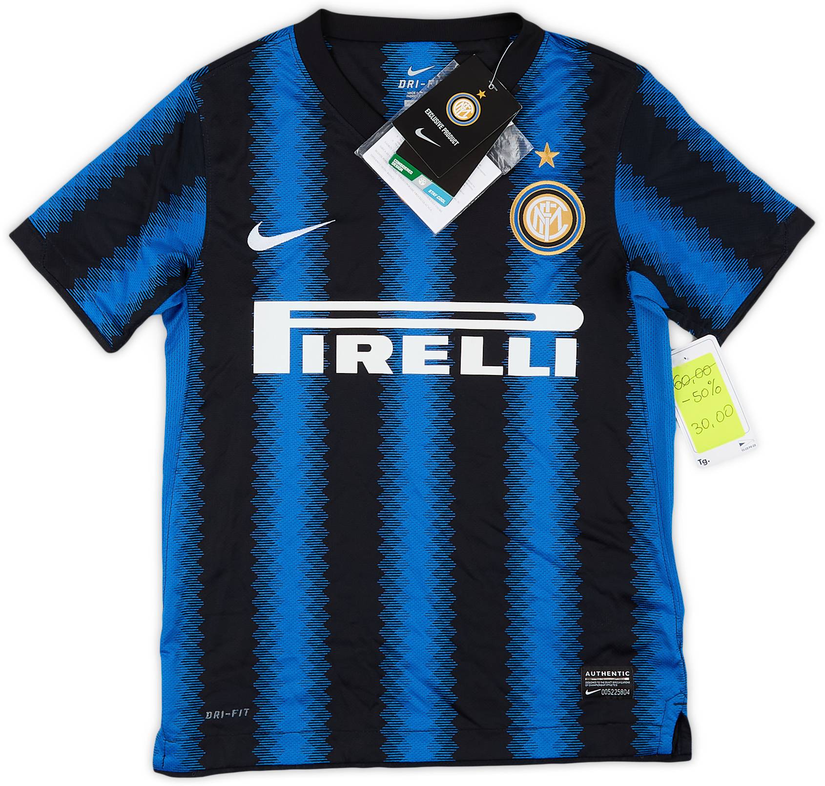 2010-11 Inter Milan Home Shirt (S.Boys)