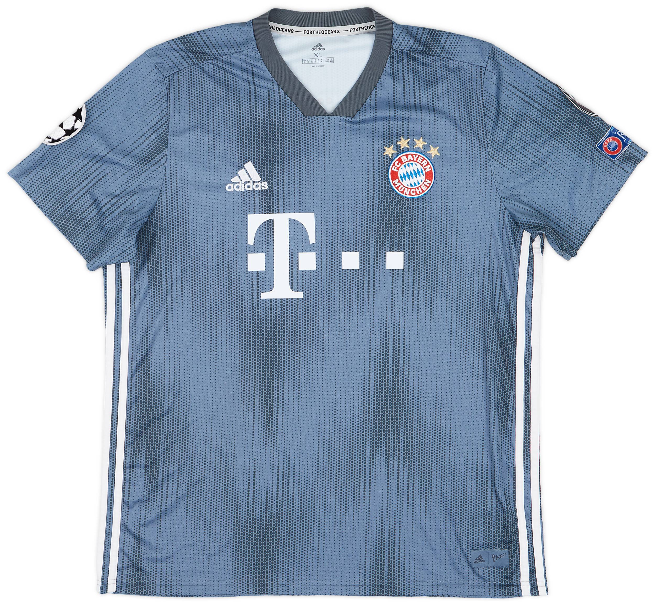 Bayern München アディダス ユニフォーム adidas FC Bayern Anniversary Track Top - White | adidas UAE