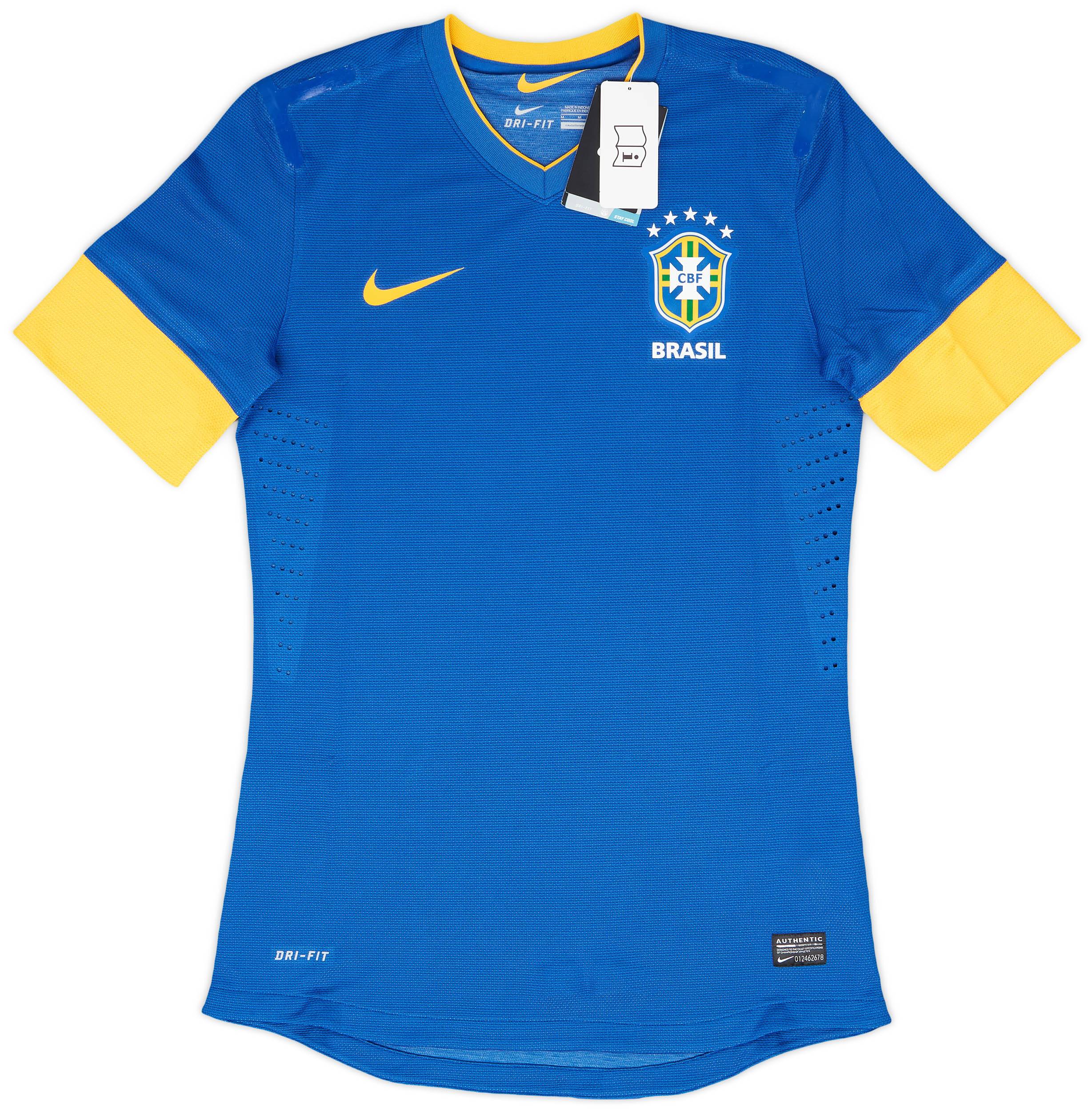 2012-13 Brazil Authentic Away Shirt (M)