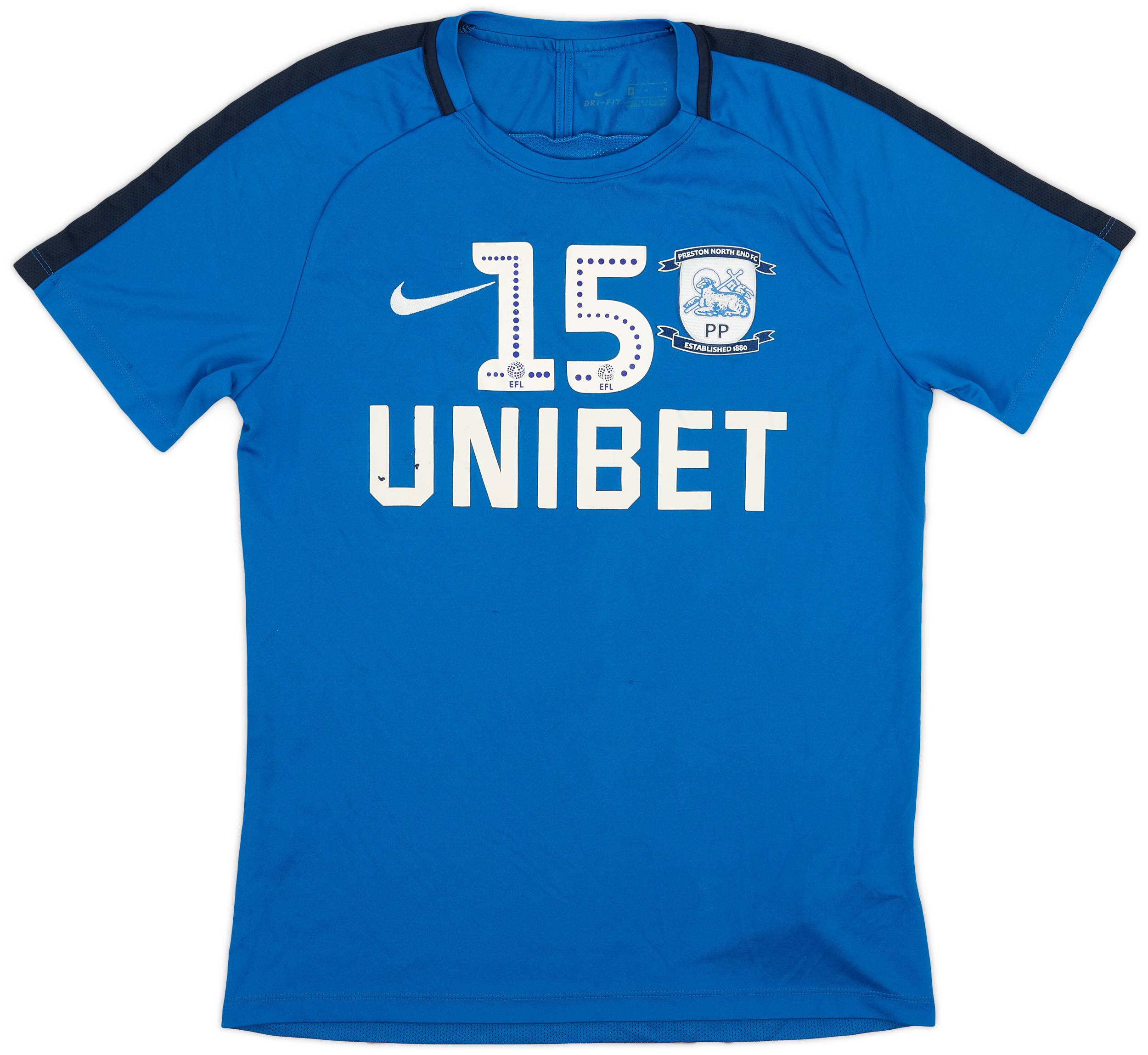 Nike shirts 2018 2025