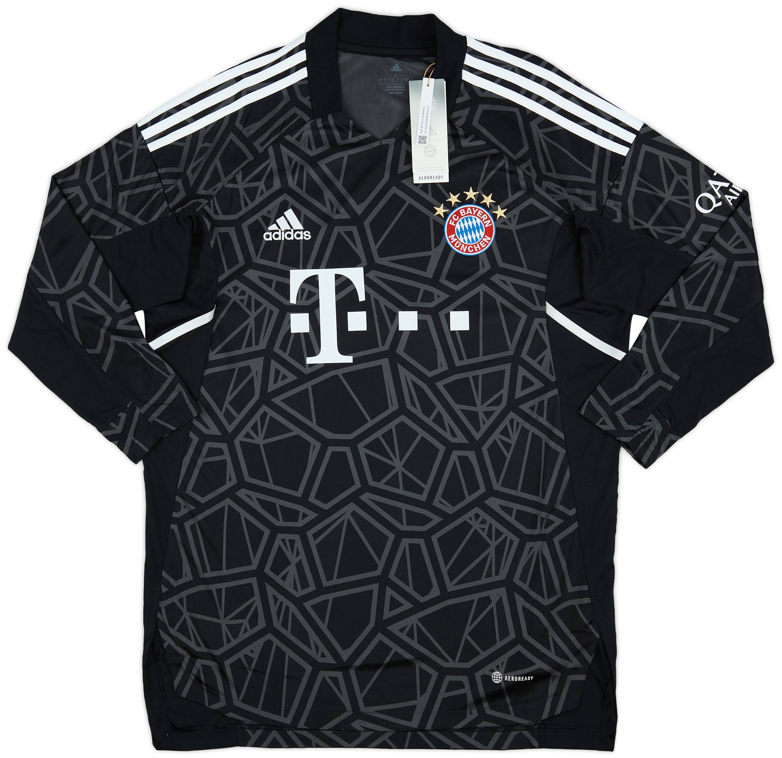 2022-23 Bayern Munich GK Home Shirt