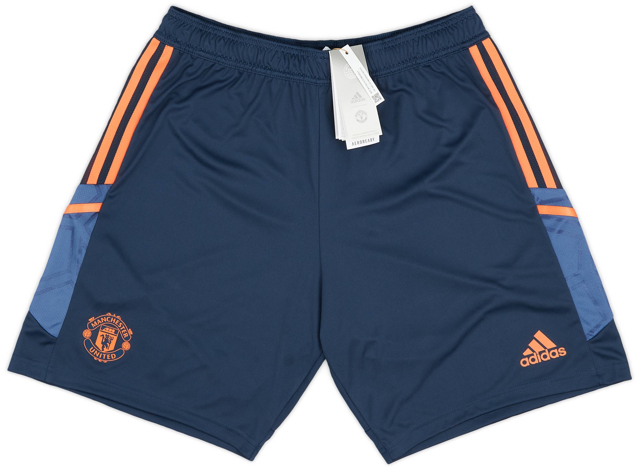 2022-23 Manchester United adidas Training Shorts