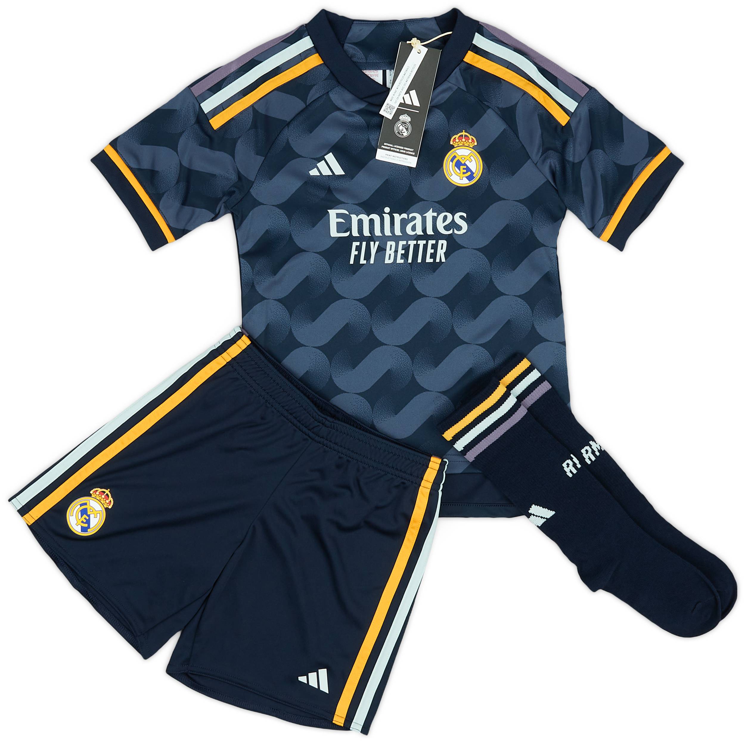 2023-24 Real Madrid Away Full Kit (Little Kids)