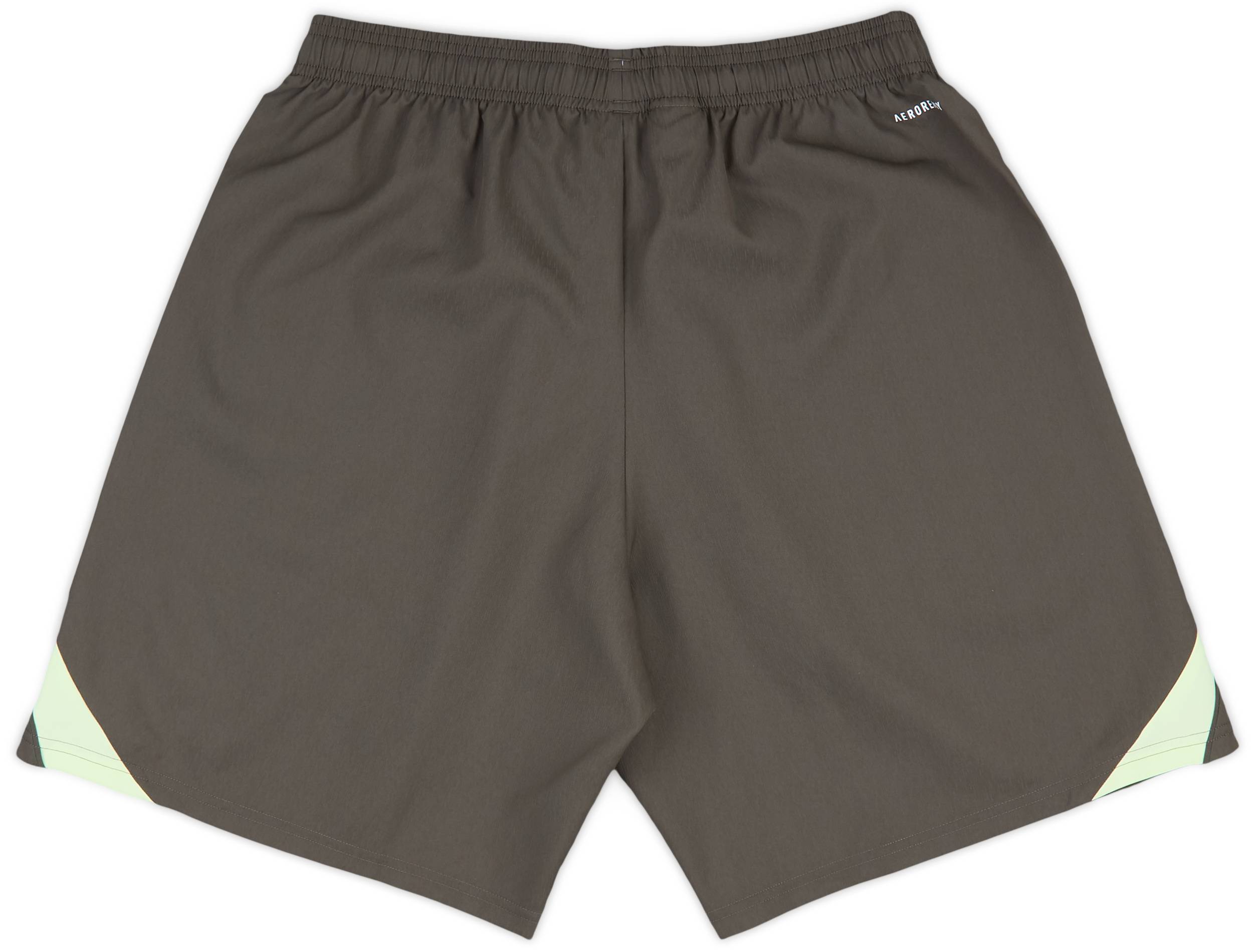 adidas Real Madrid Downtime-Shorts 新品 2025-26 Real Madrid adidas Downtime Shorts