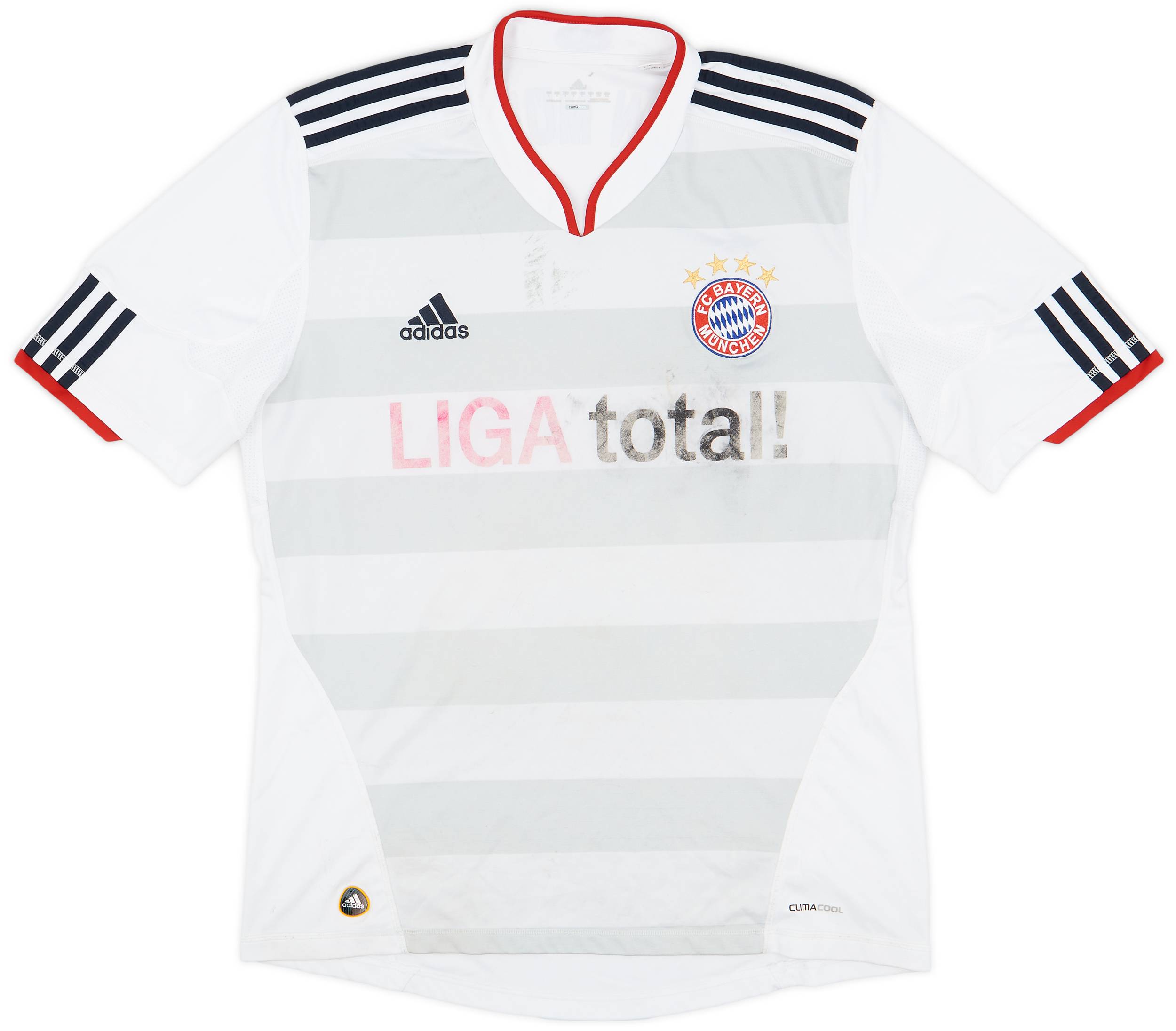 2010-11 Bayern Munich Away Shirt - 4/10 - (L)