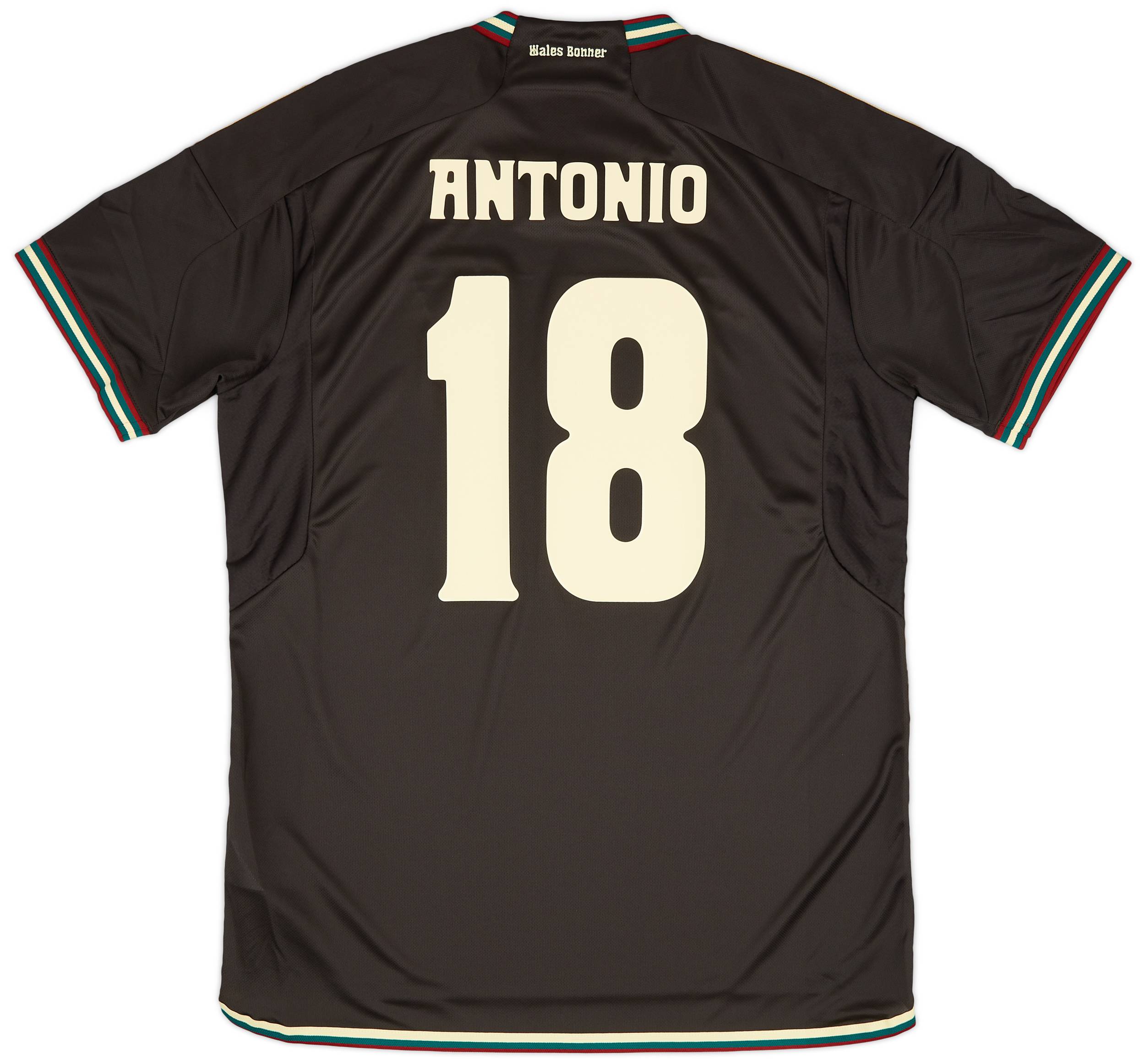 2023-24 Jamaica Away Shirt Antonio #18