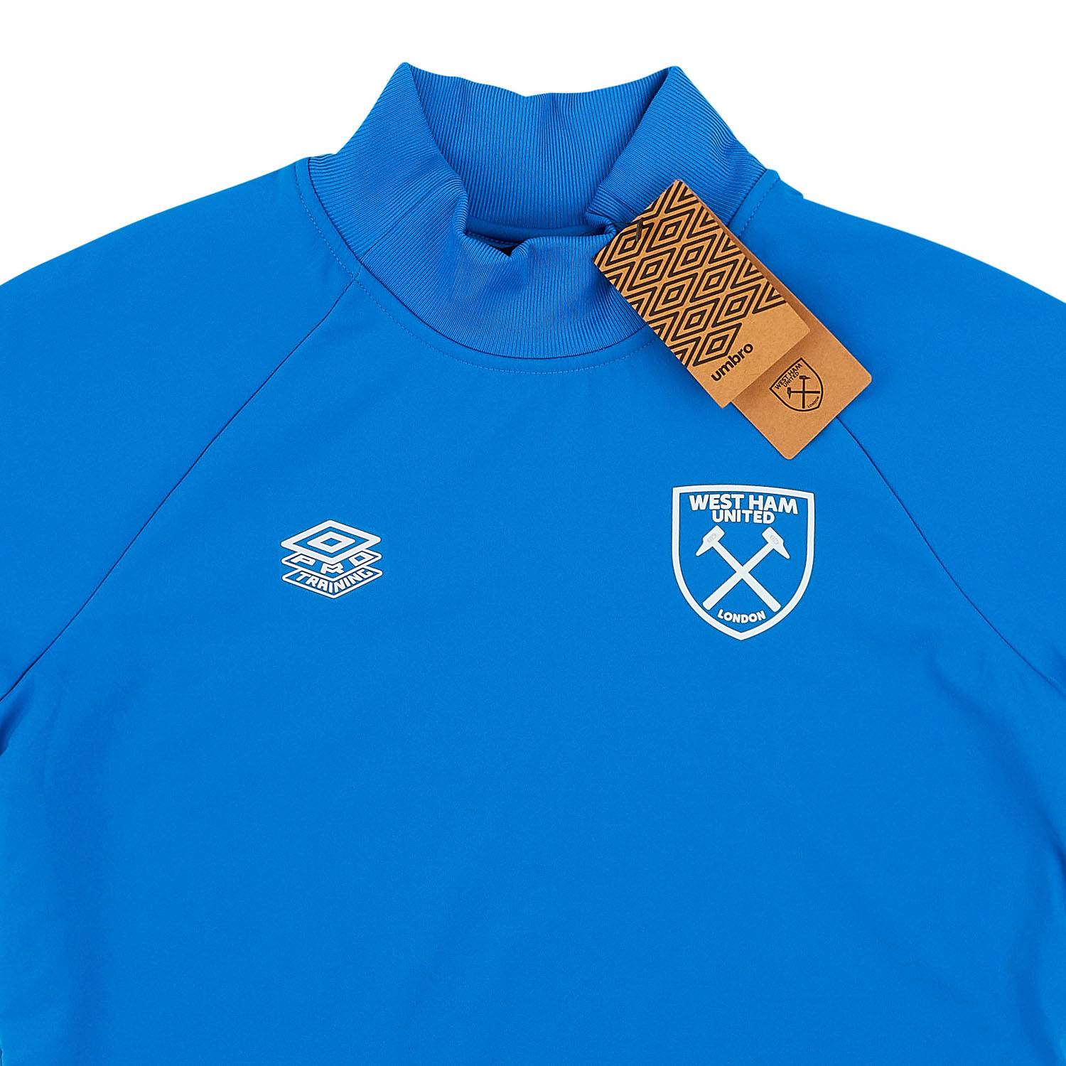 Kit yourself out in West Ham United's 2020/21 Trainingwear