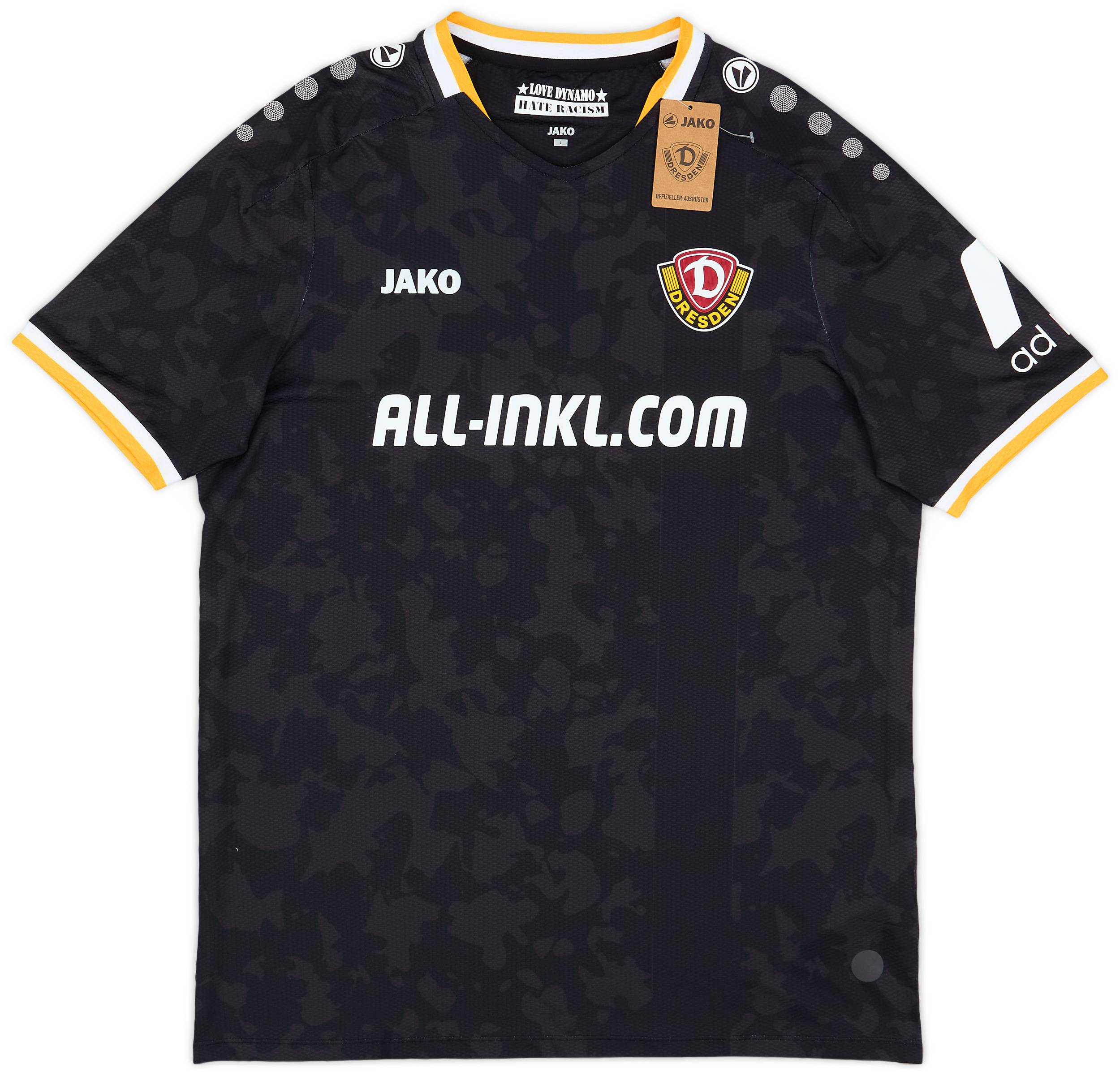 2024-25 Dynamo Dresden Away Shirt