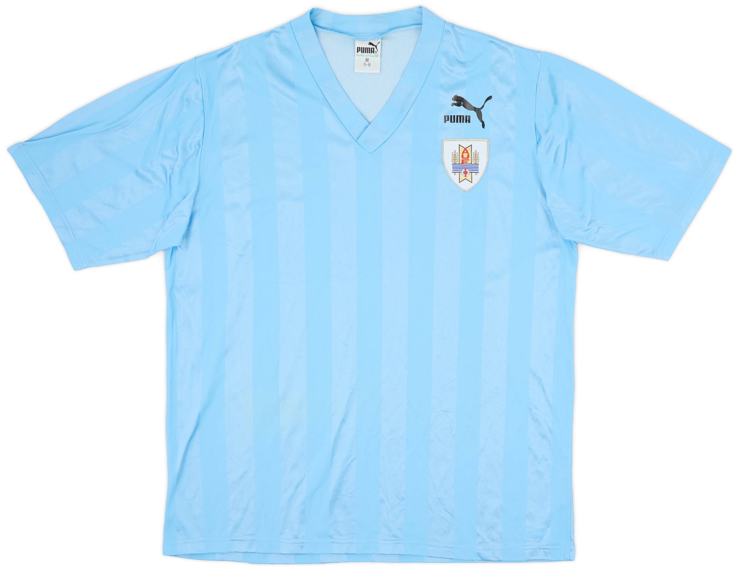 Comme des garcons 1990 uruguay store
