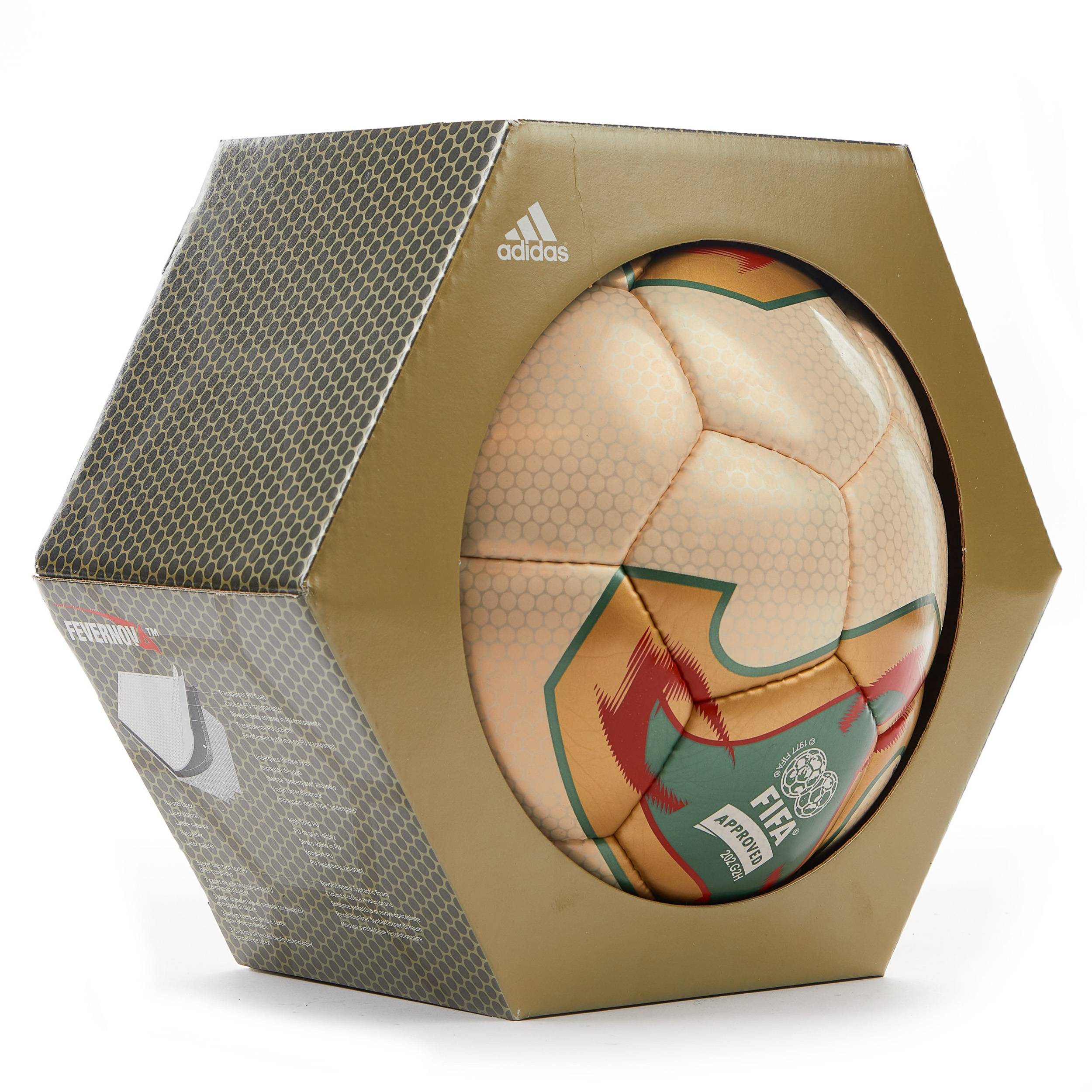 2002 FIFA World Cup adidas Fevernova Official Match Ball - In Box - (Size 5)