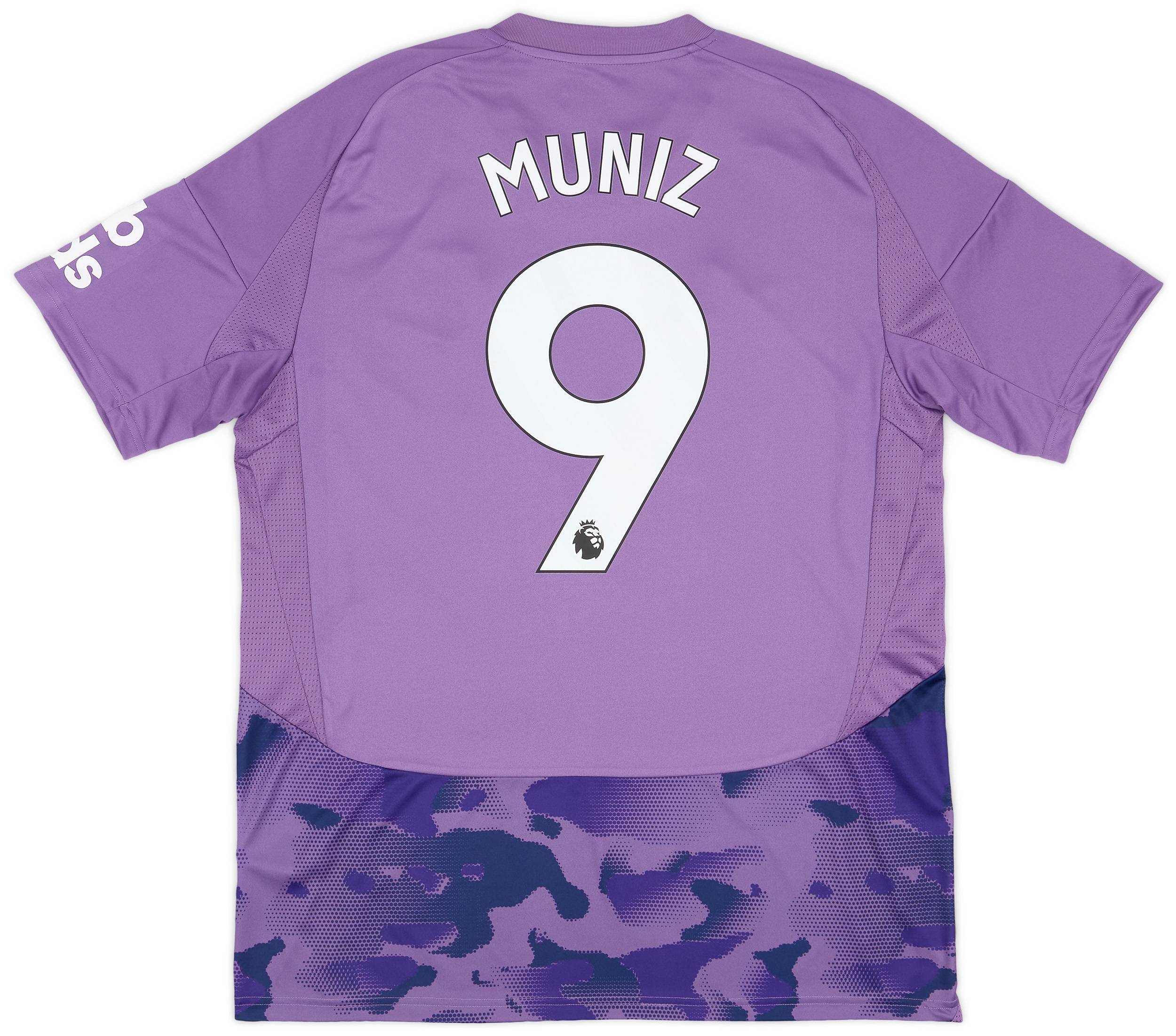 2024-25 Fulham Third Shirt Muniz #9