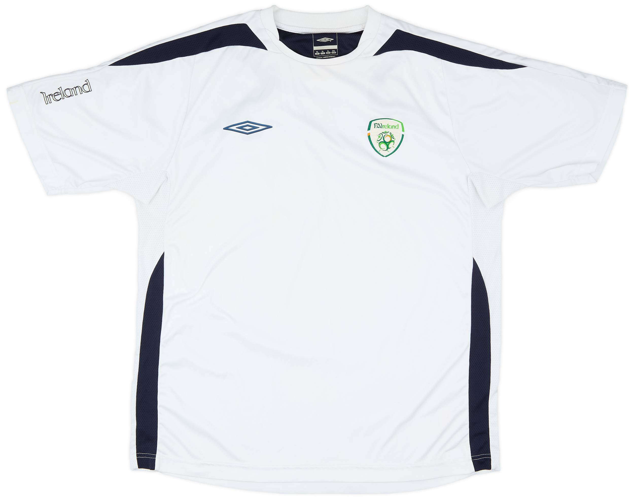 ウェア UMBRO 2004 Ireland football shirts UMBRO 2004 Ireland football shirts