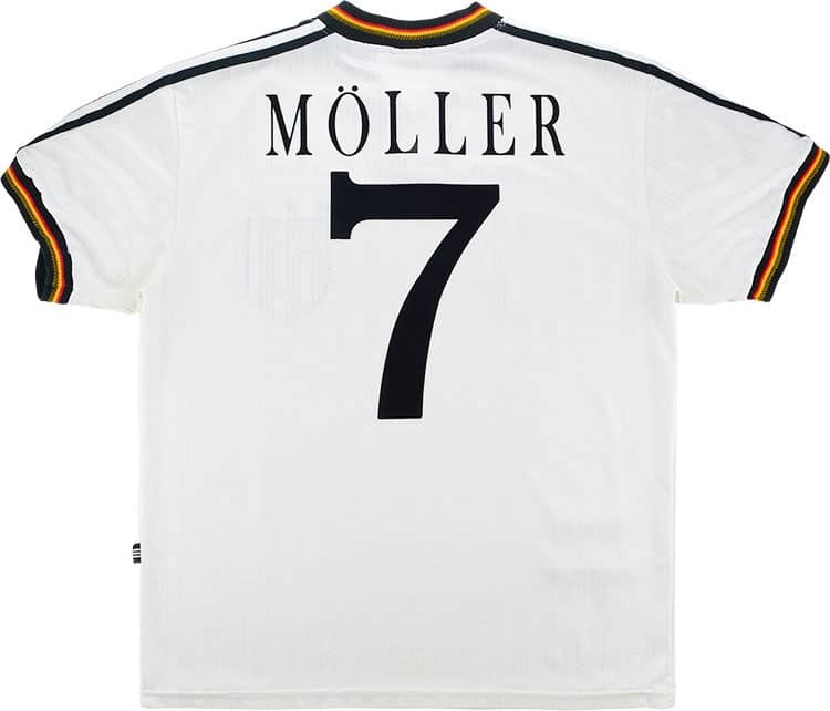 1996-98 Germany Home Shirt Moller #7