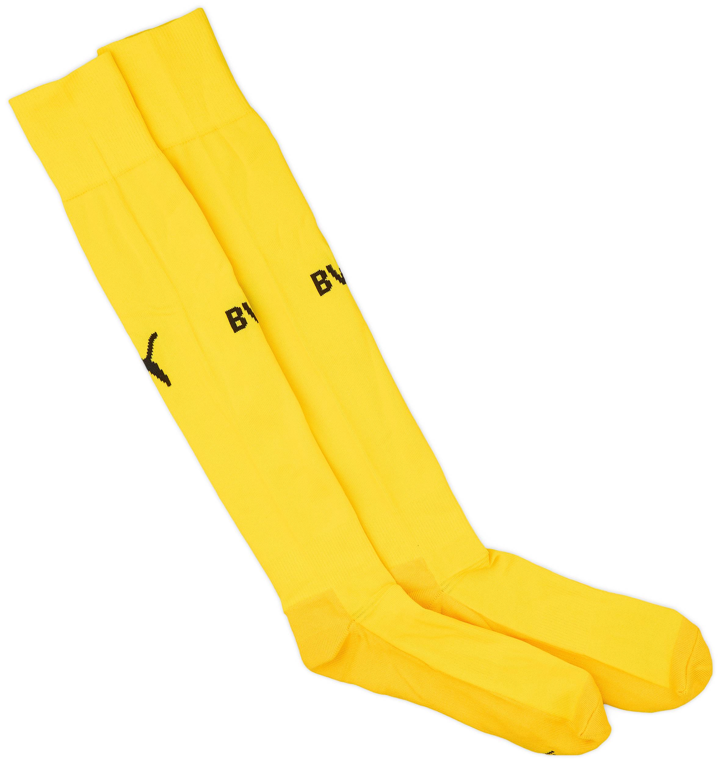 2017-18 Borussia Dortmund Cup Socks (EU 39-42)