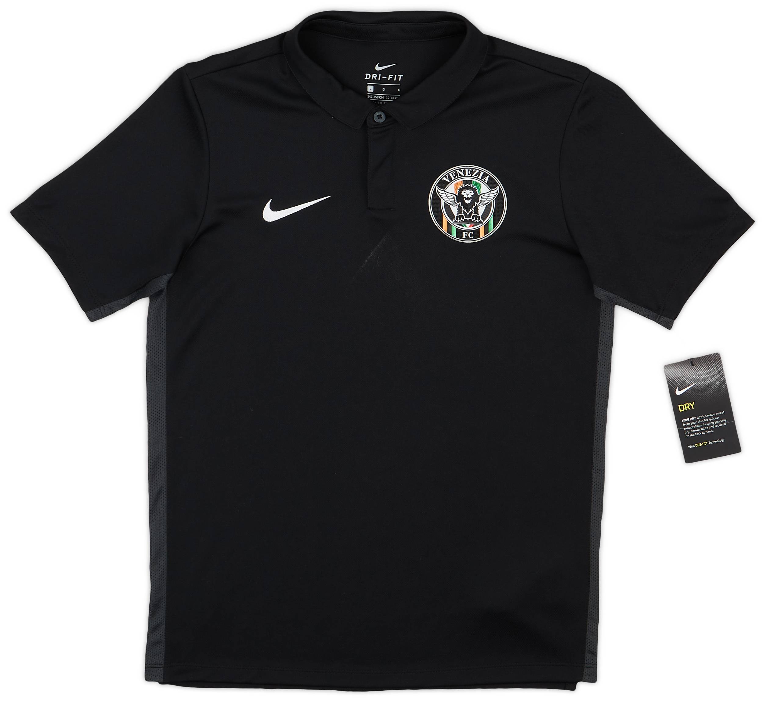 Nike 2018 t shirt clearance
