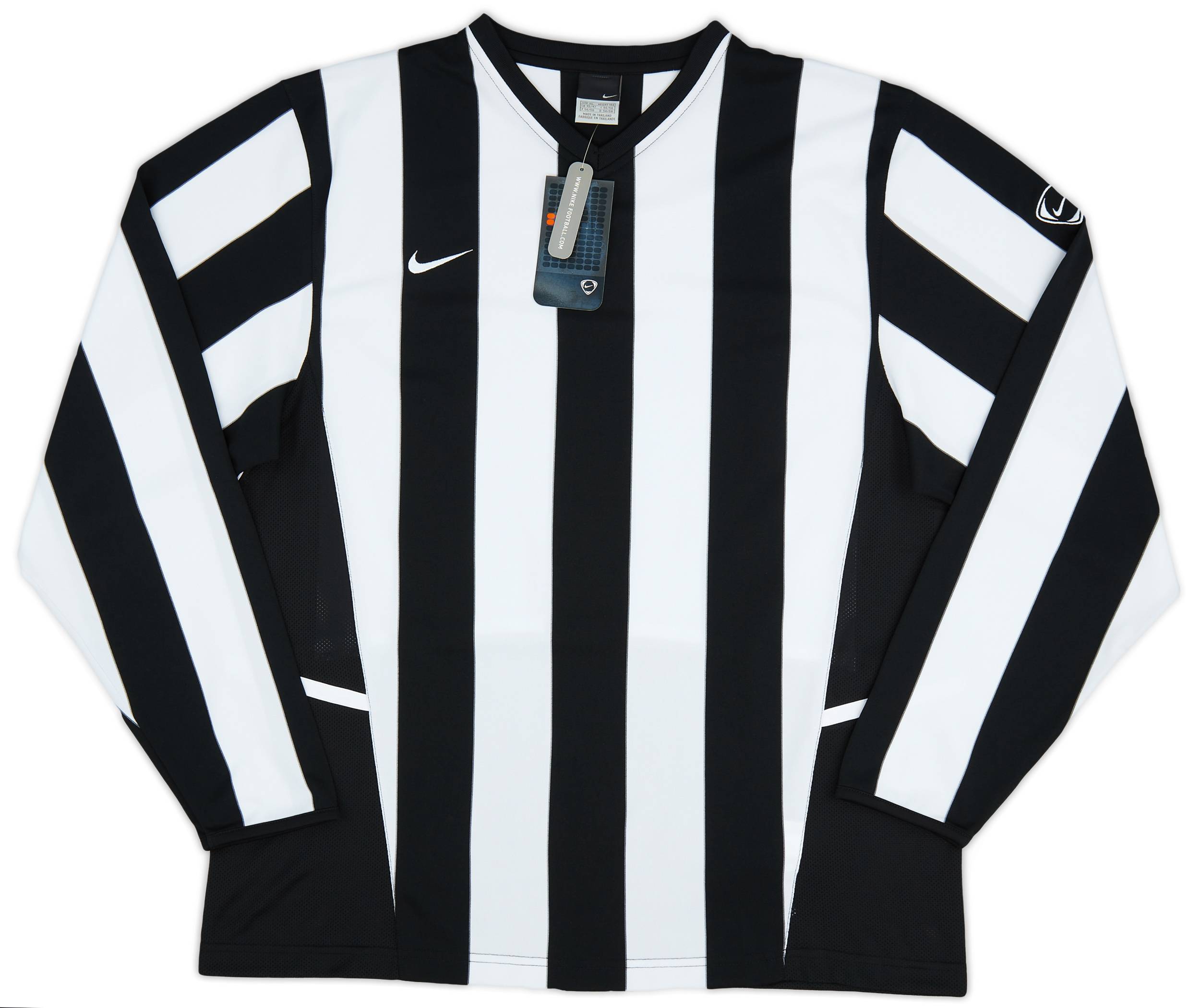 Nike shirt xxl deals