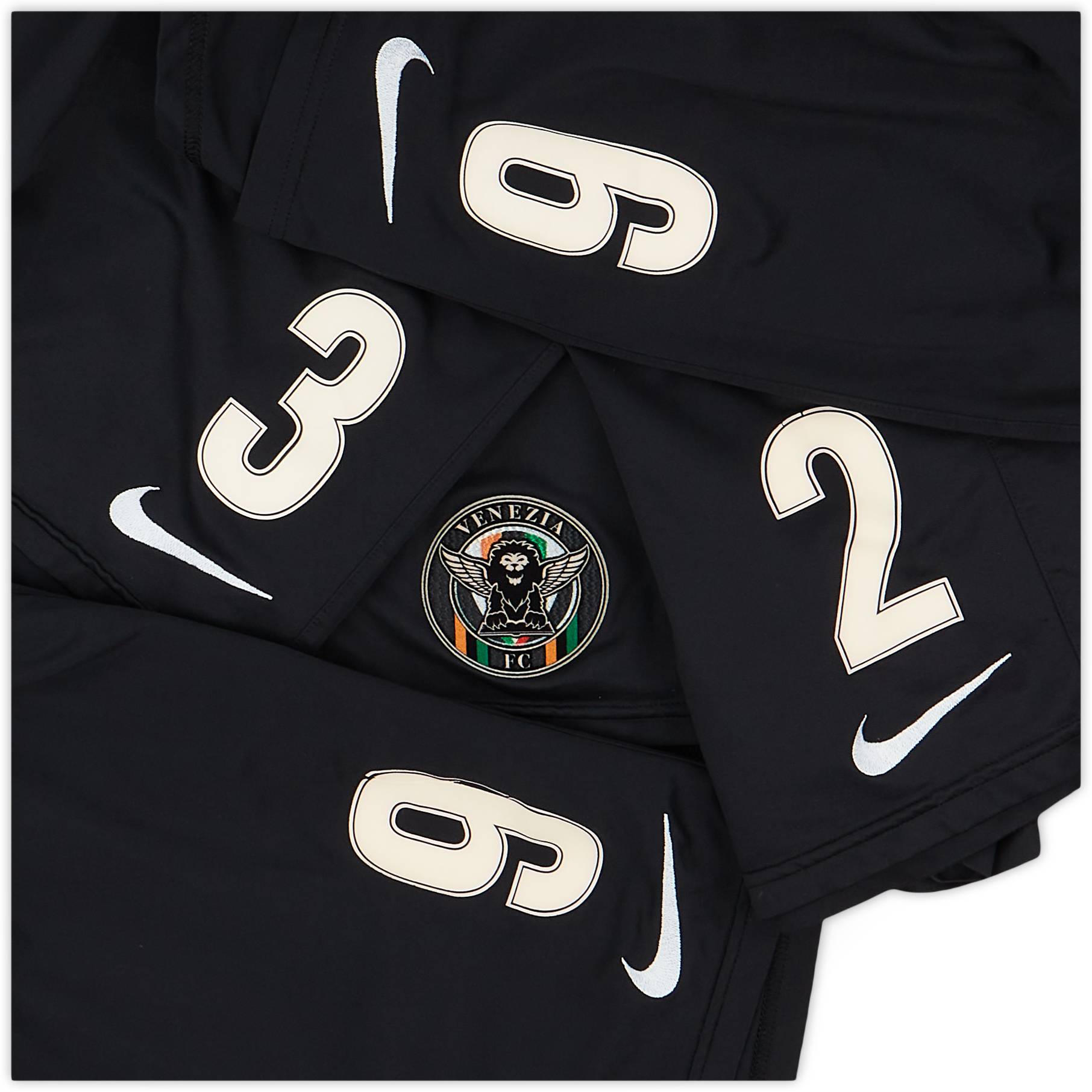 2018-19 Venezia Player Issue Home Shorts - 5/10 - (L)