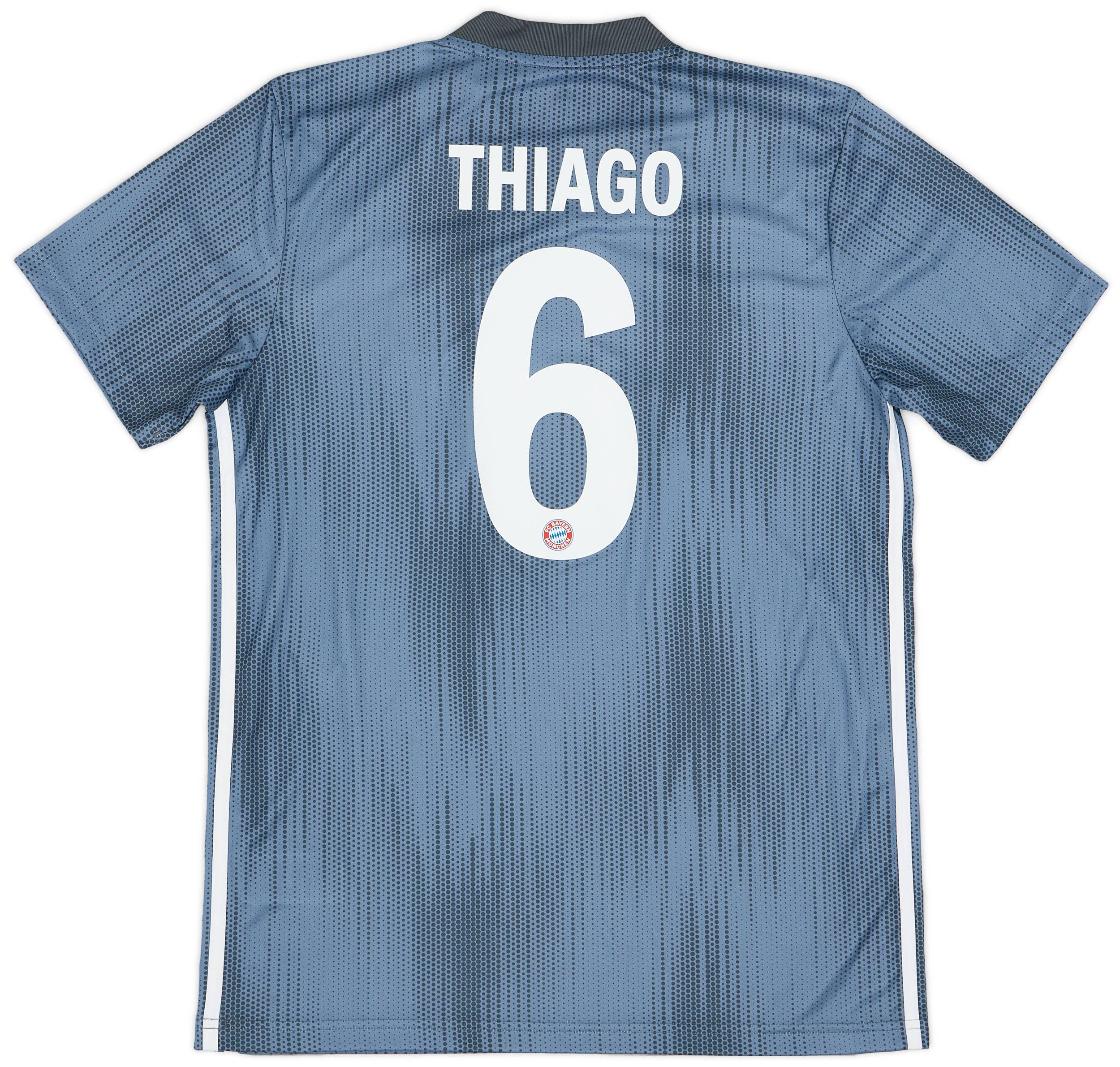 2018-19 Bayern Munich Third Shirt Thiago #6 (M)