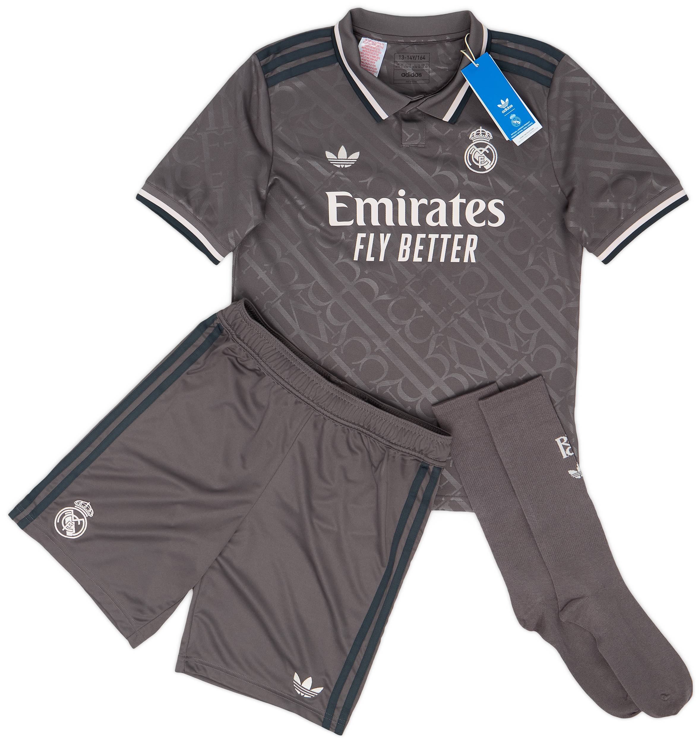 Real madrid childrens kit new arrivals