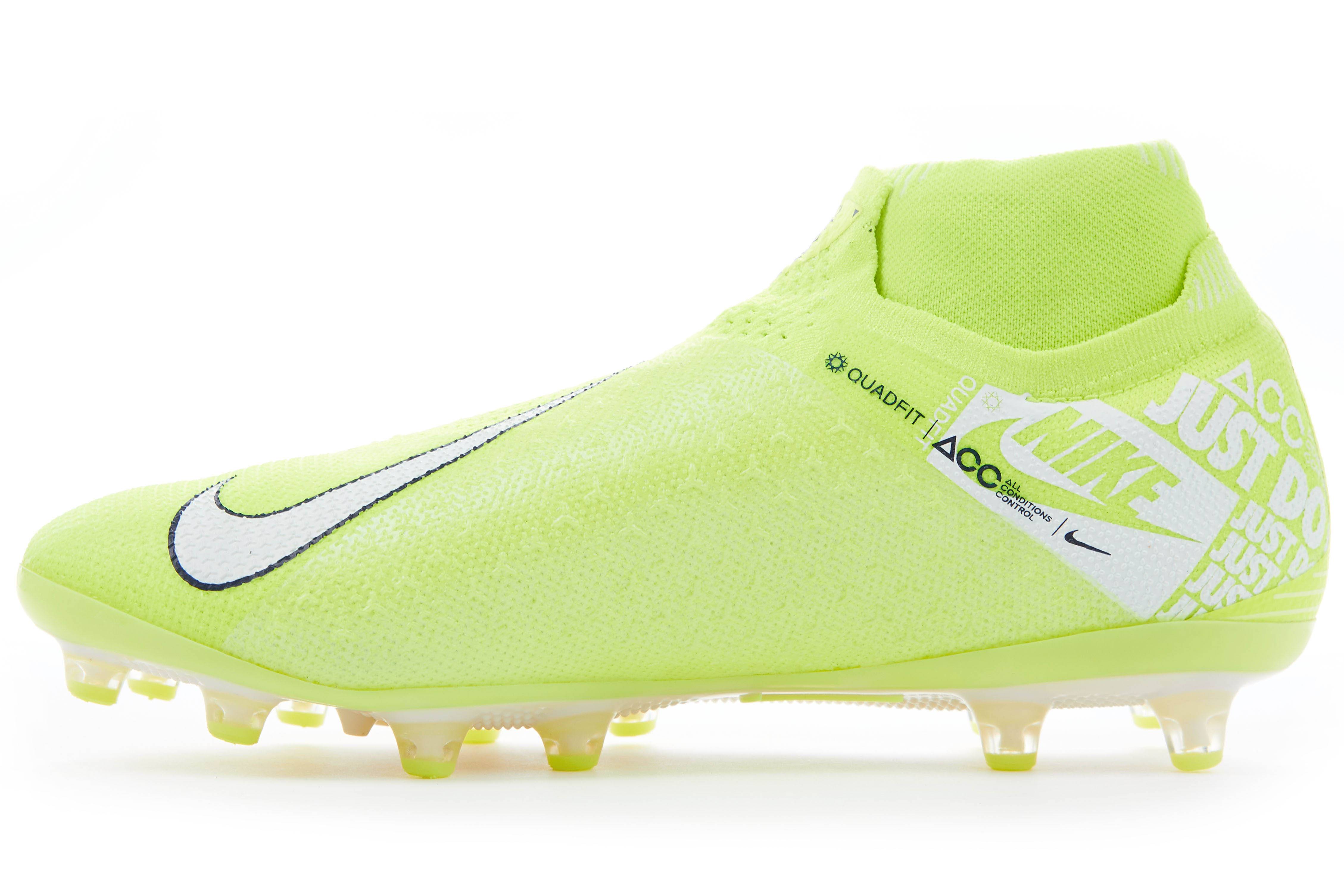 2021-22 Nike Phantom Vision DF Elite Football Boots - AG (UK 8)