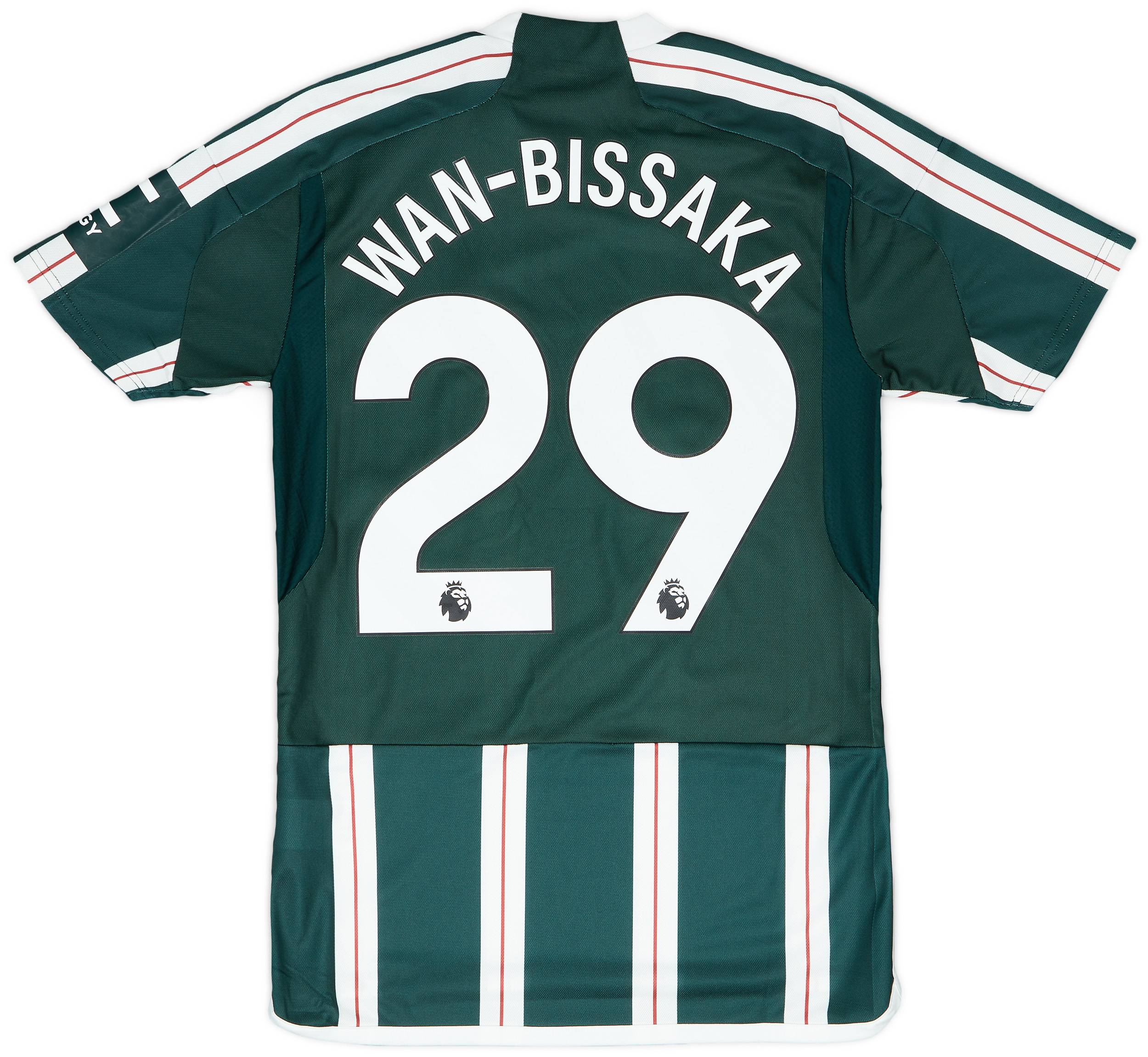 2023-24 Manchester United Away Shirt Wan-Bissaka #29 (S)