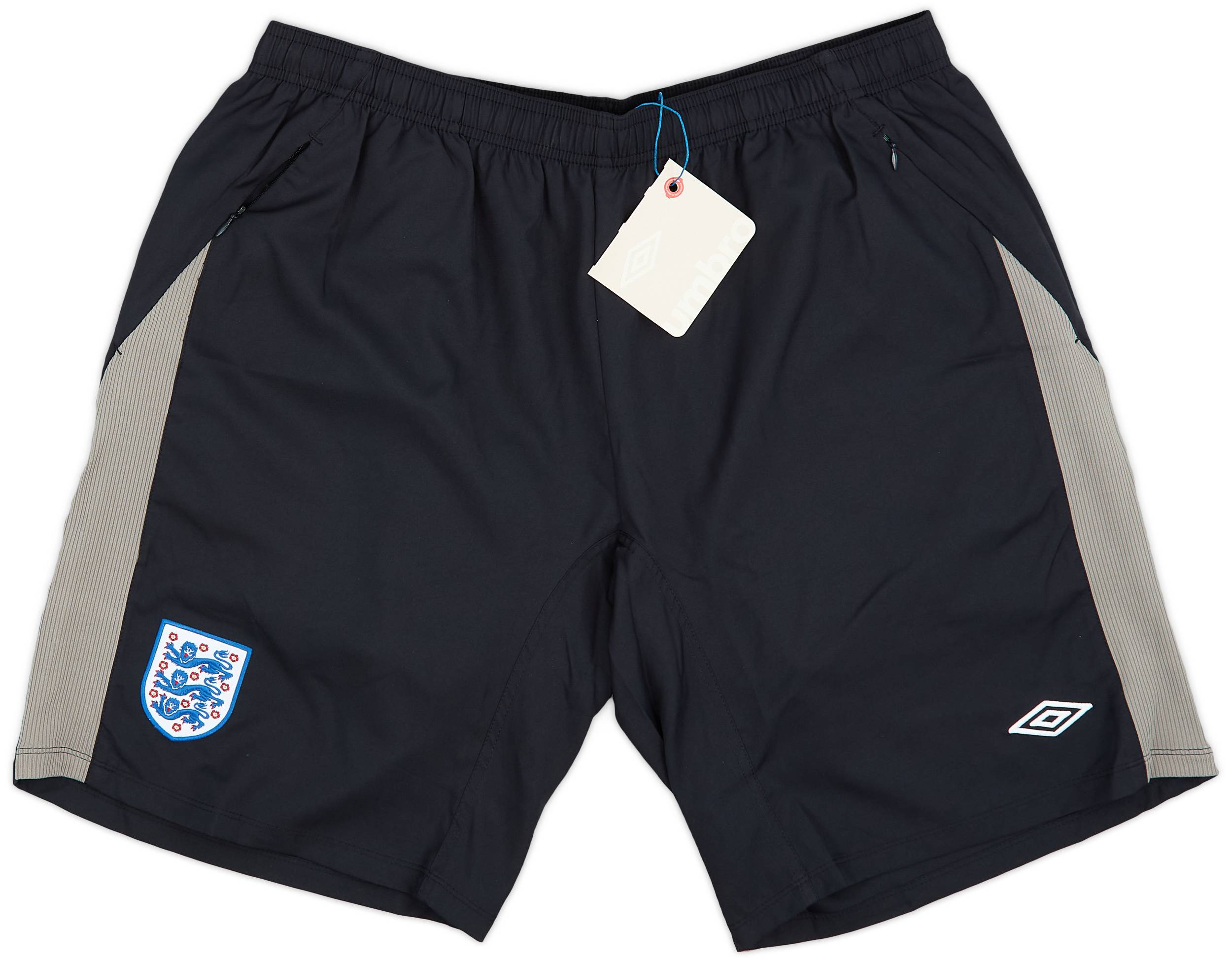 2010-11 England Training Shorts (XXL)