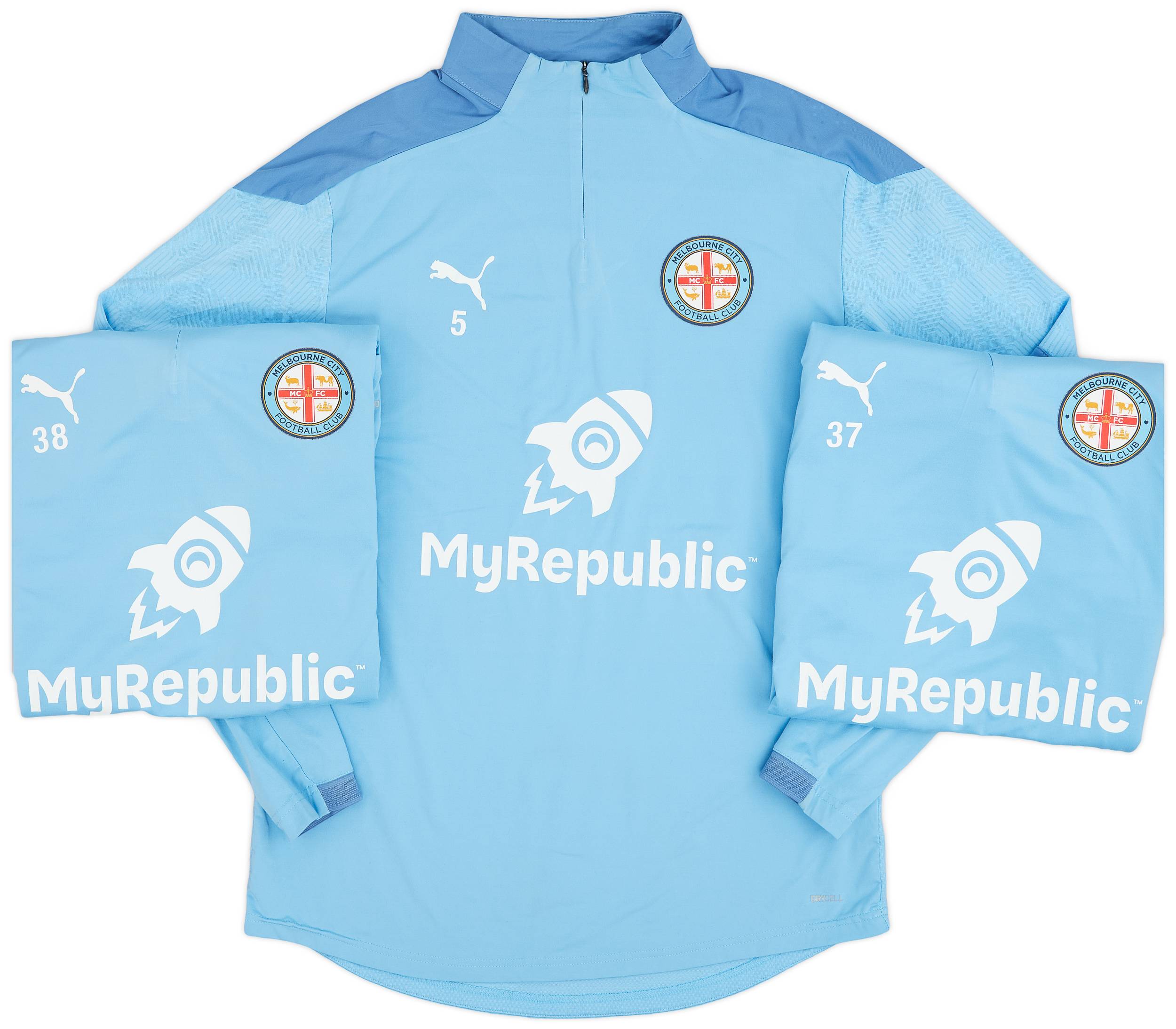 2021-22 Melbourne City Player Issue 1/4 Zip Training Top # - 9/10