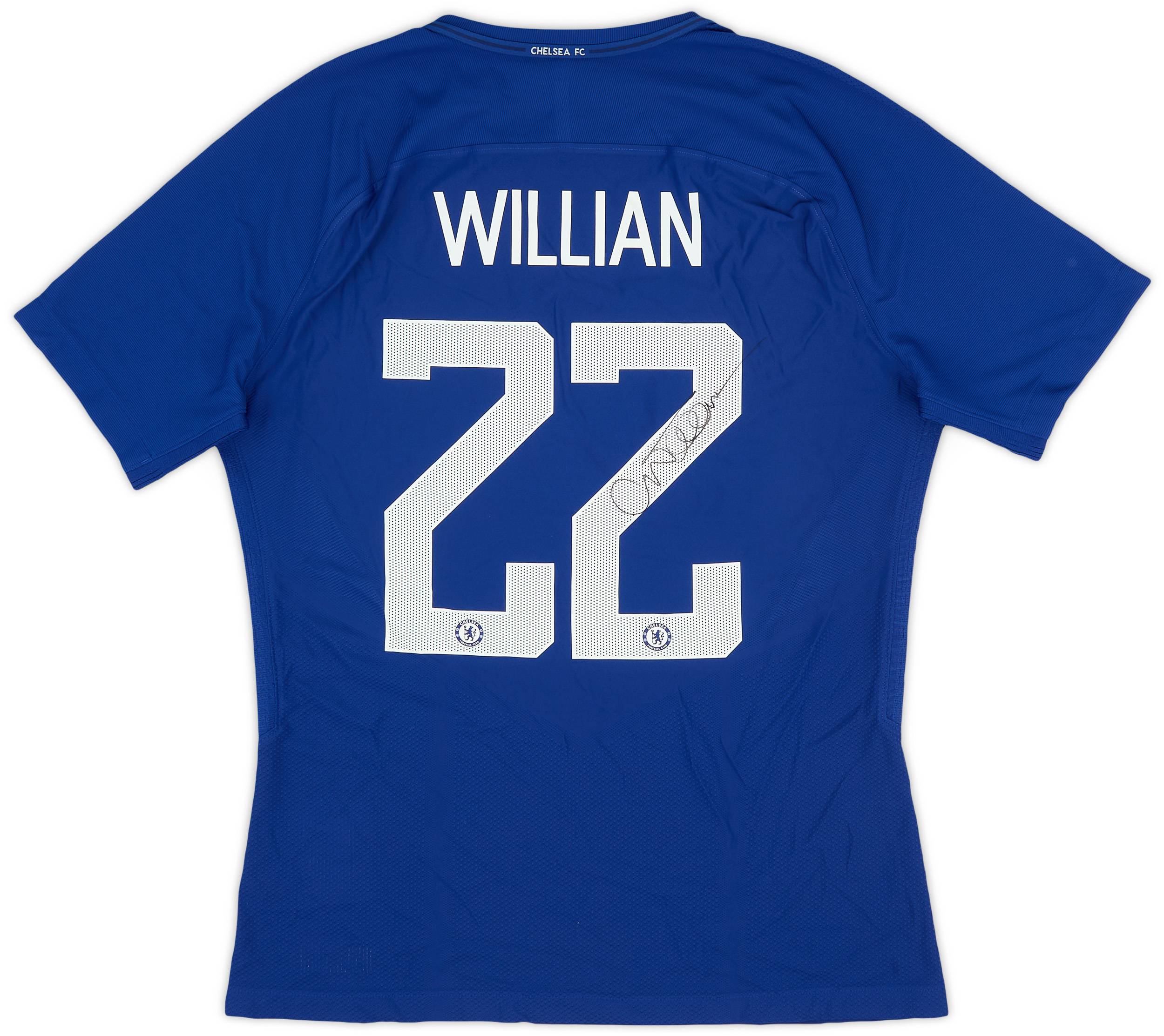 2017-18 Chelsea Signed Player Issue Home Shirt Willian #22 (L)