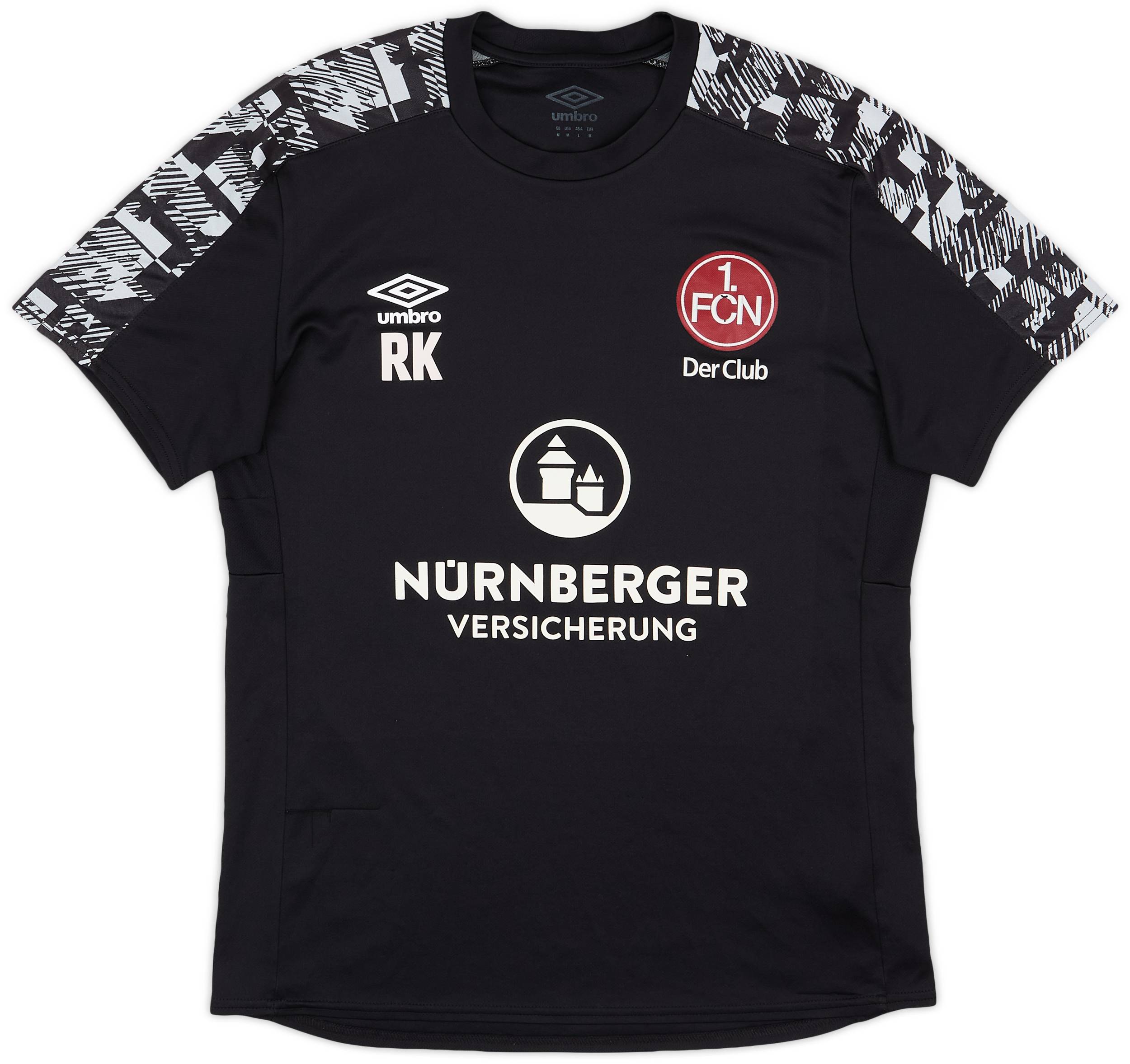 Umbro training tops on sale