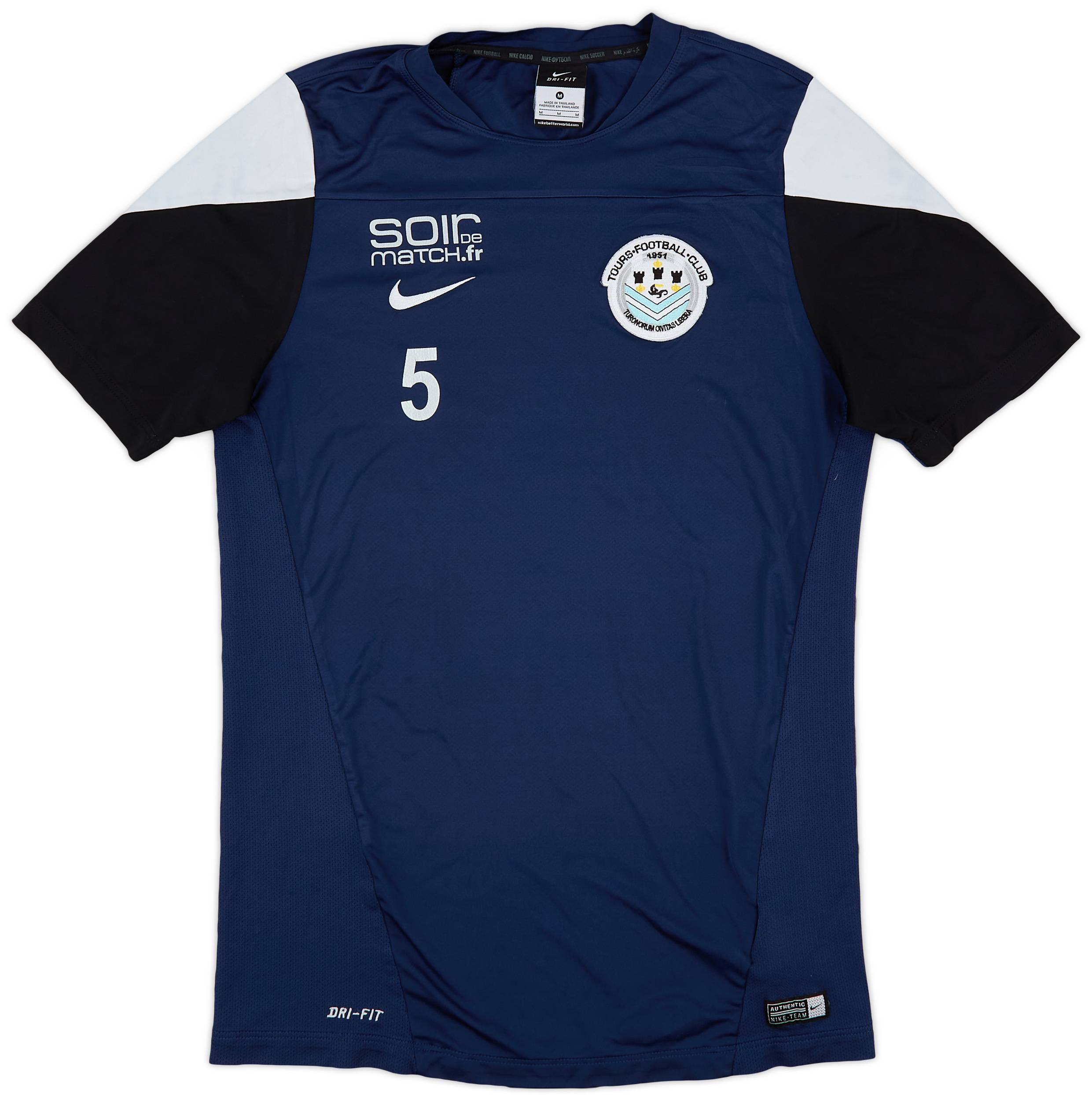 Magliette nike 2015 2025