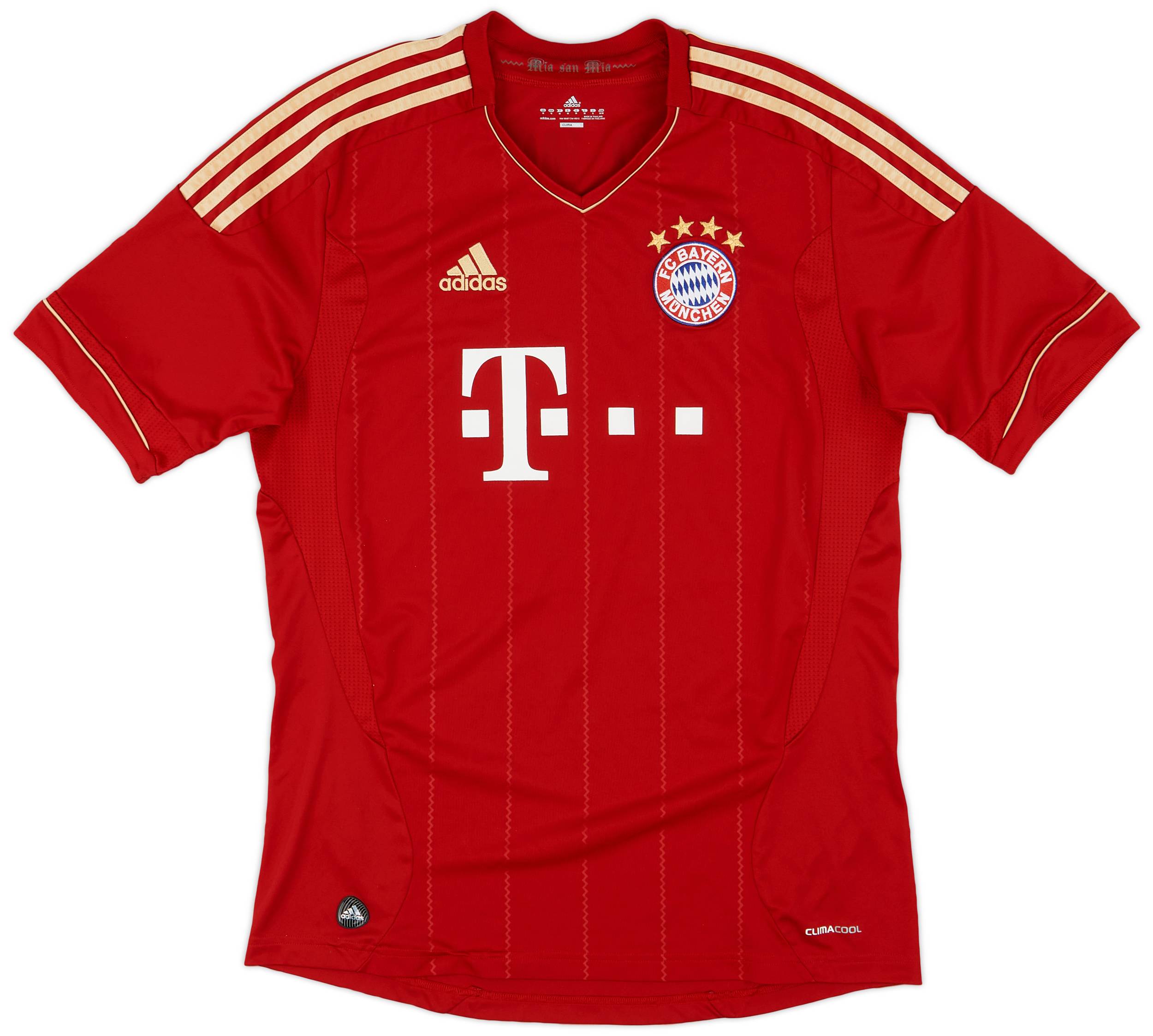 DAVID ALABA 27番 赤 Tシャツ David Alaba #27 Jersey Bayern Munchen Football Shirt Adidas