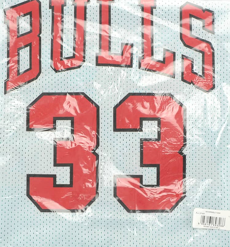 Amazon) Mitchell & Ness Chicago Bulls Pippen #33 Reversible