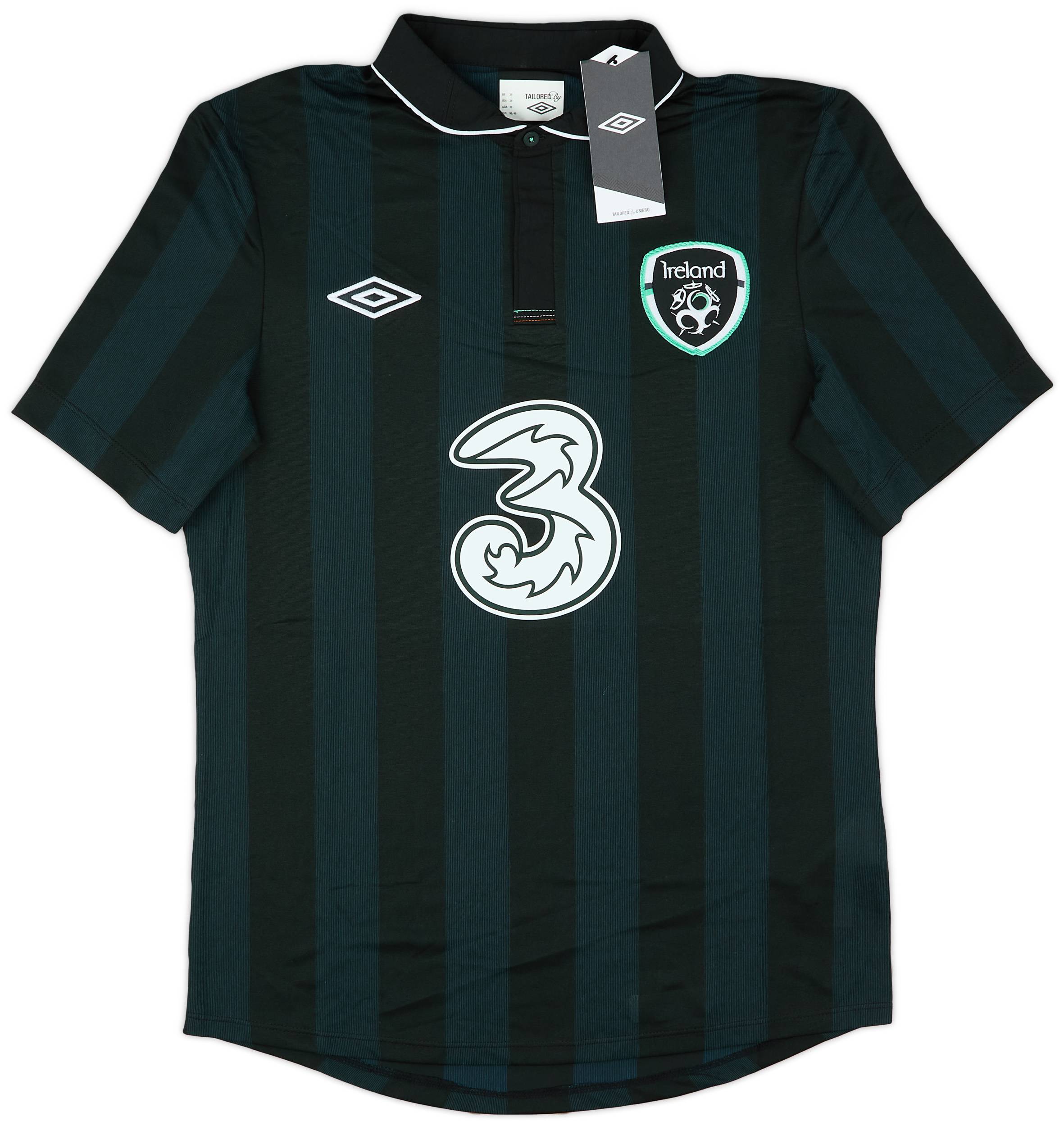 2013-14 Ireland Away Shirt (M)