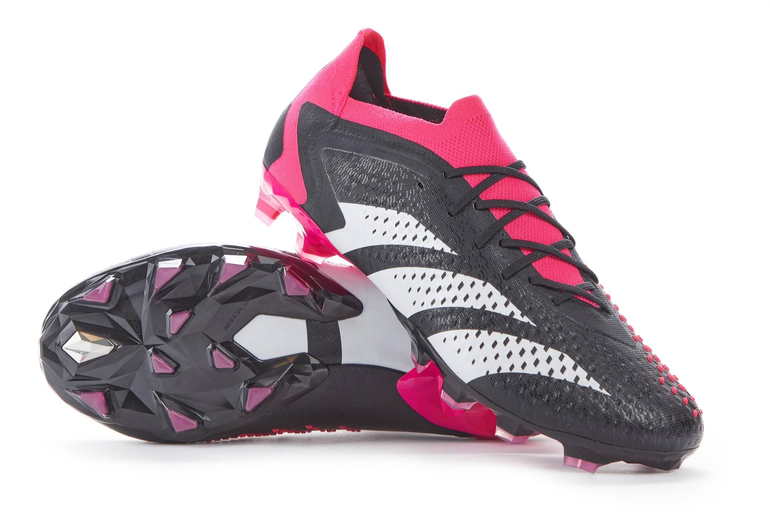 Pink adidas predator football boots clearance