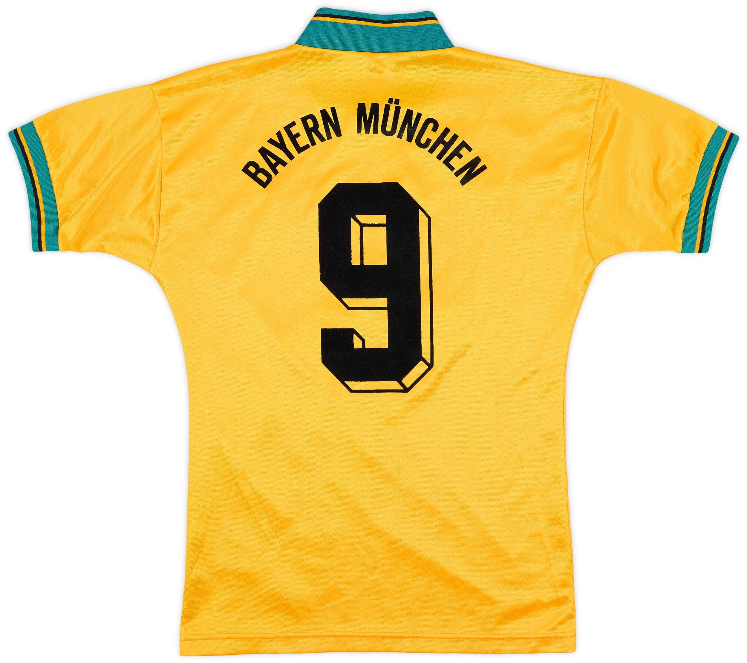 1993-96 Bayern Munich Away Shirt #9 - 8/10 - (S)