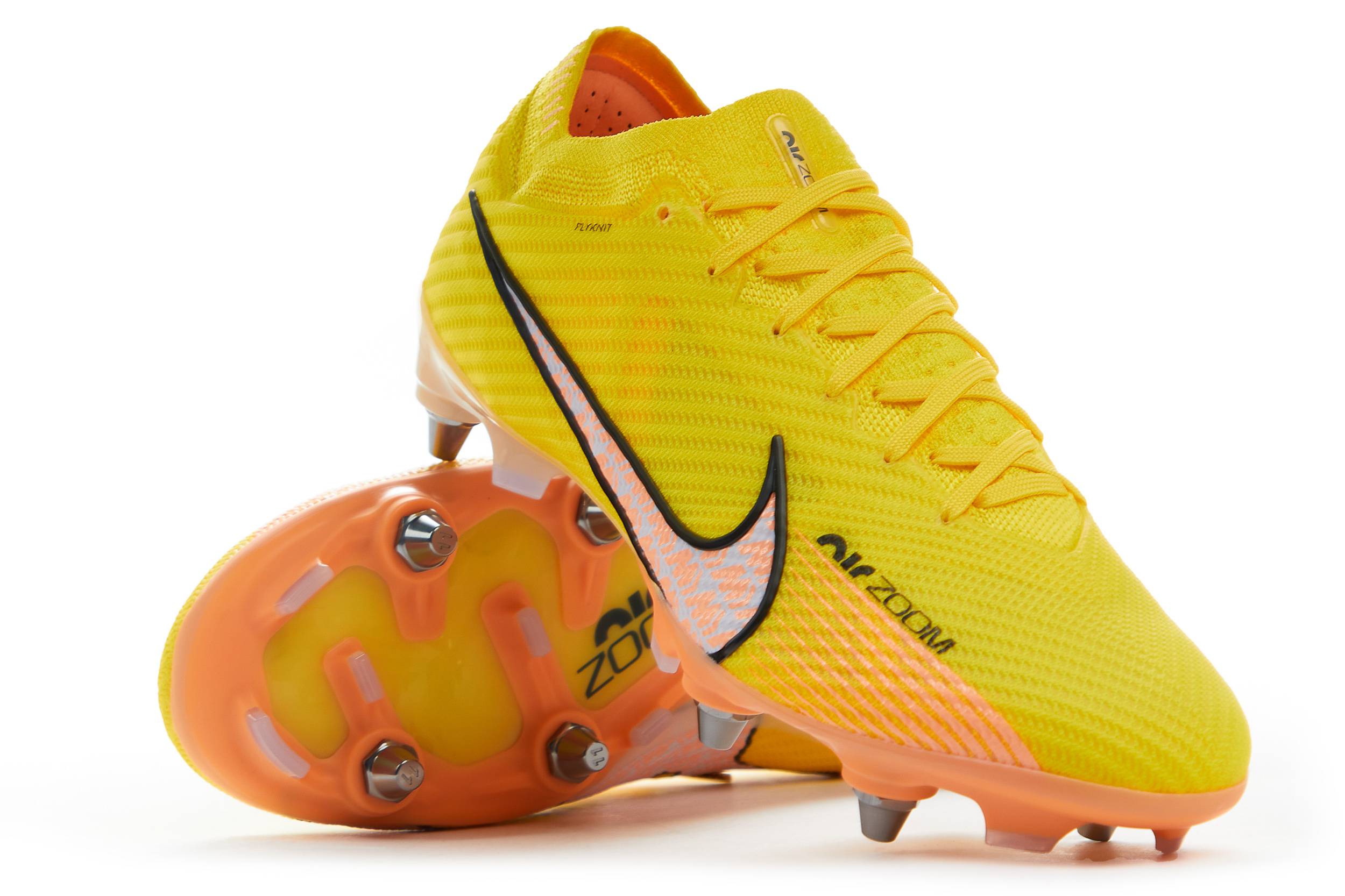 Nike football boots sg store