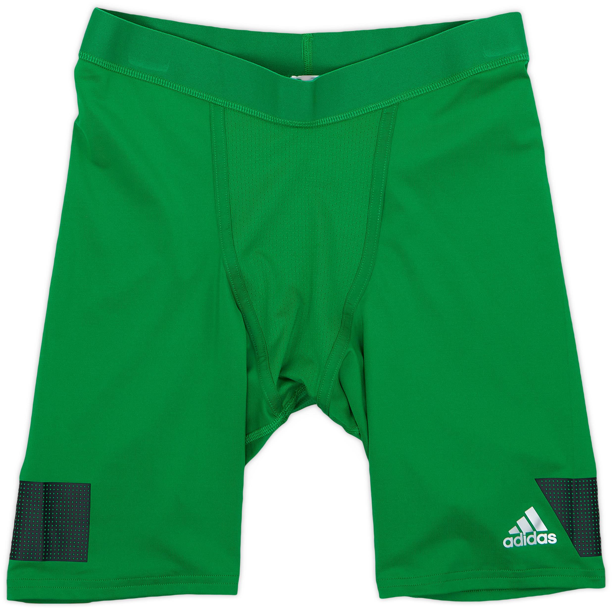 Adidas techfit chill store