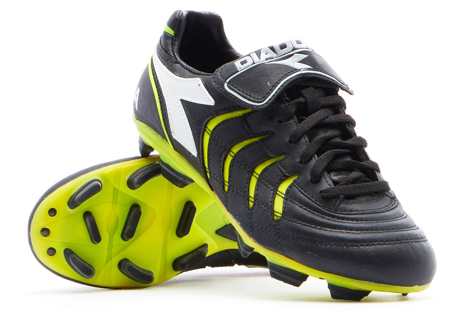 Diadora football boots 90s top