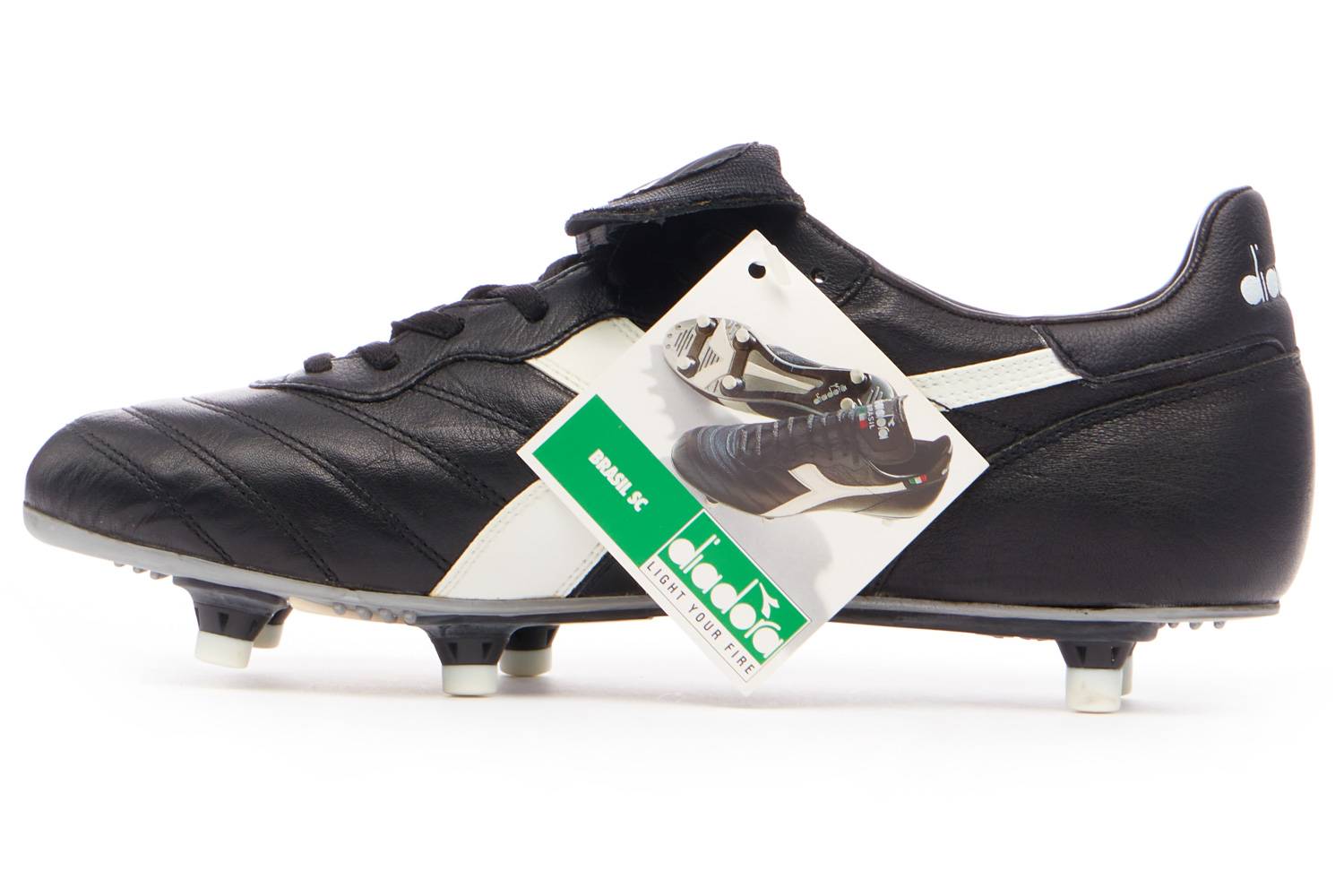 シューズ diadora brasil SC Amazon.com | Diadora Brasil Sala Cup Men's Indoor Soccer