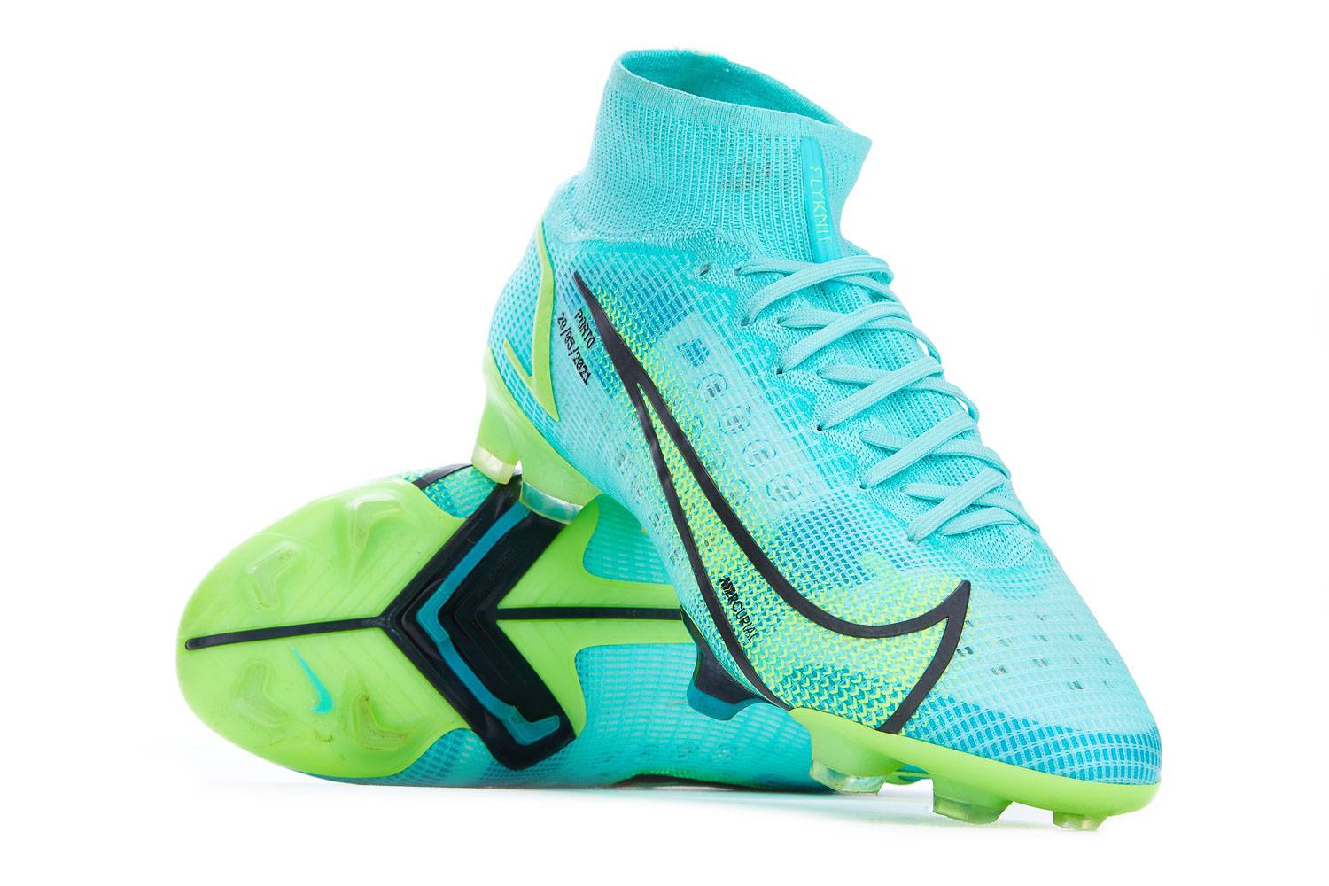 Mahrez boots new arrivals