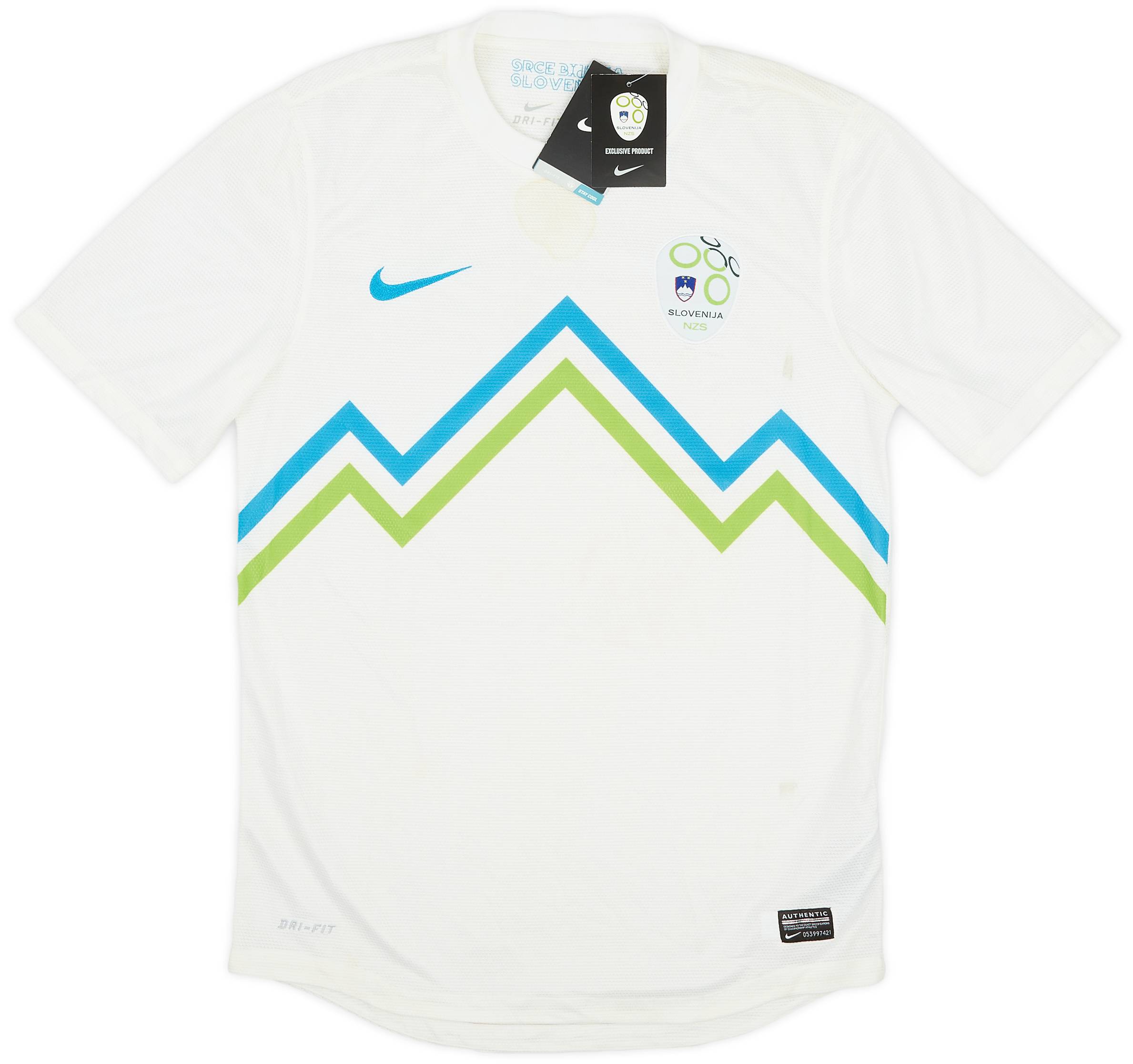 2012-14 Slovenia Home Shirt (S)