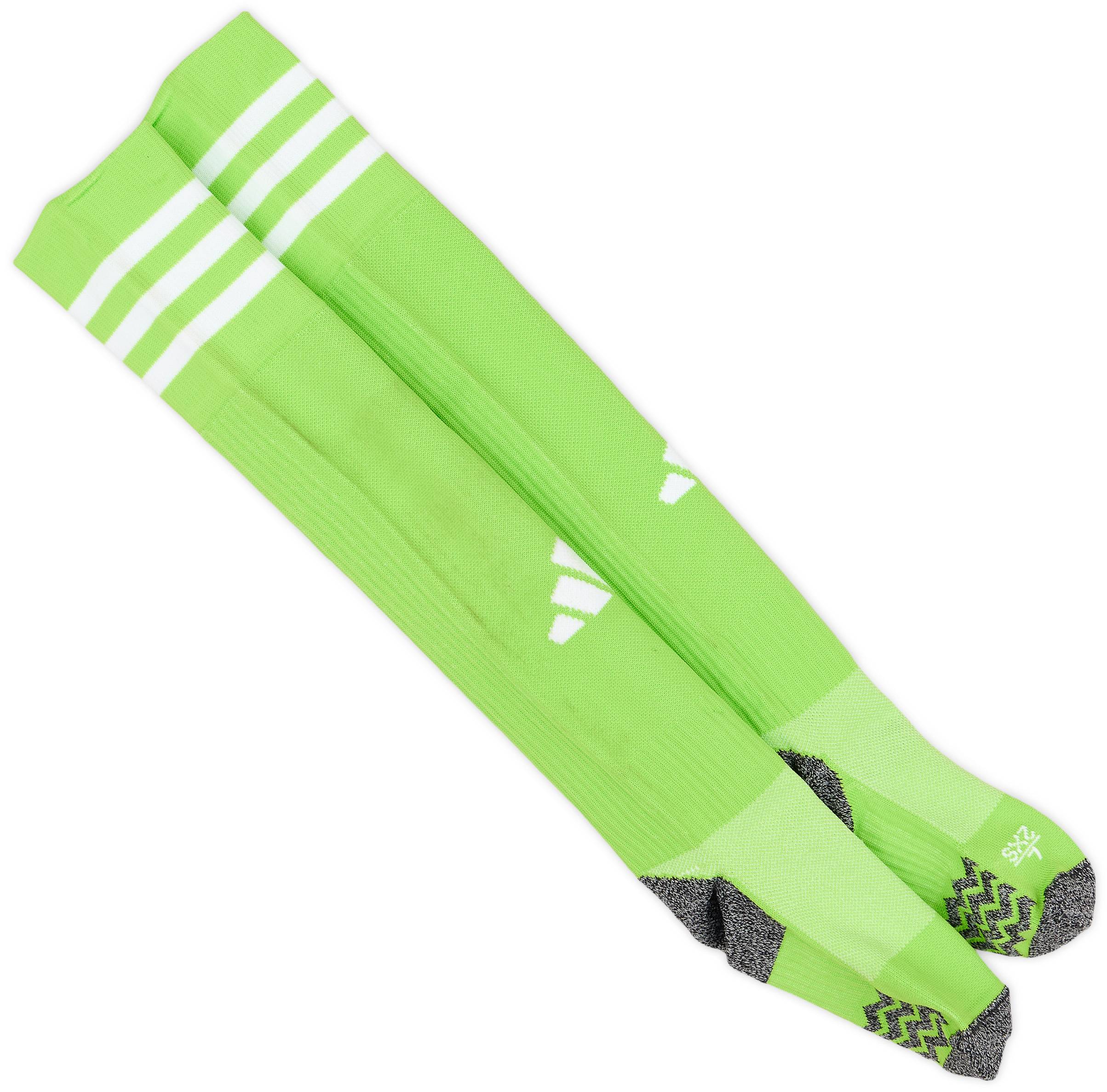 2023-24 Leeds United GK Home Socks (EU 31-33)