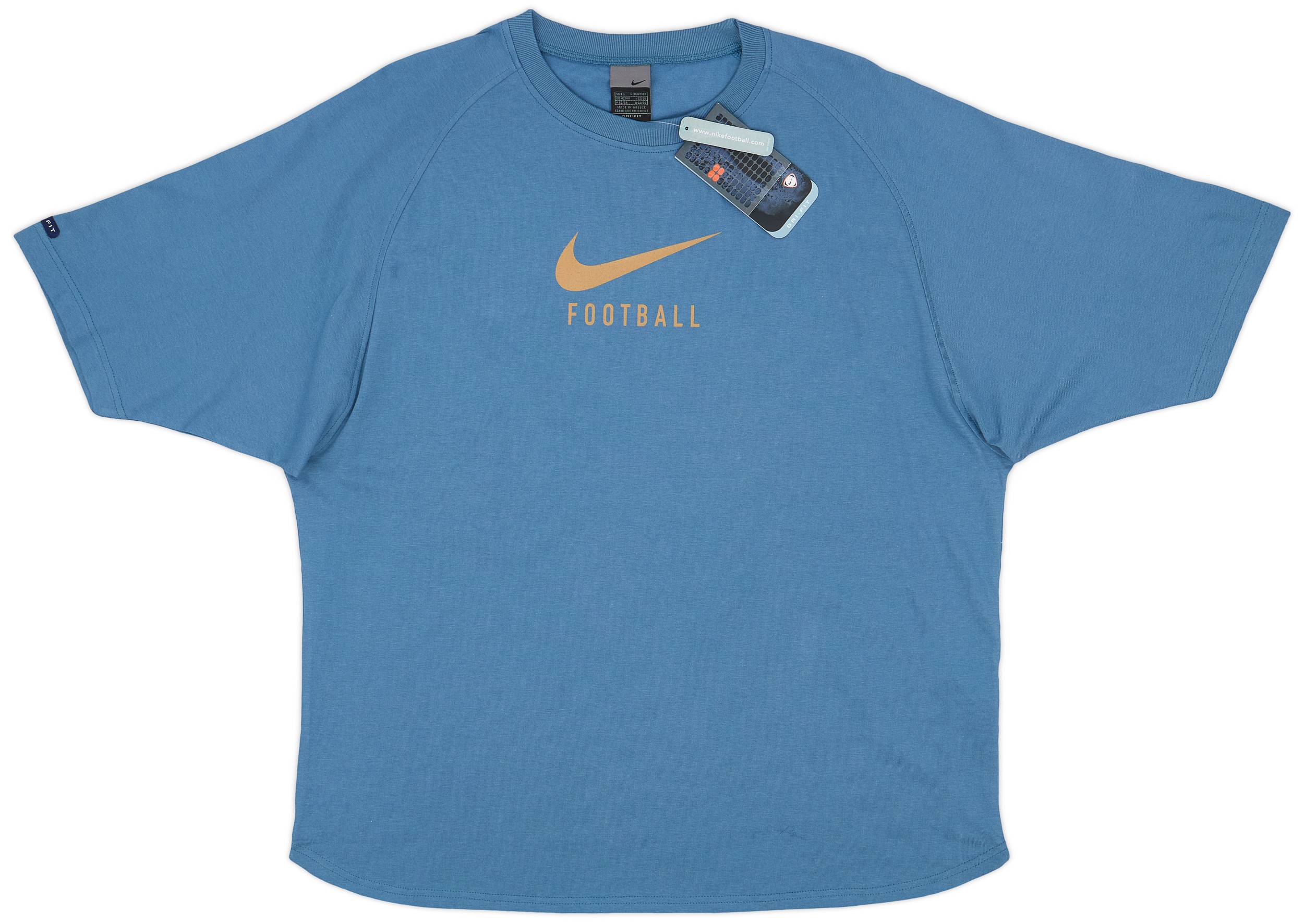 2003-04 Nike Training Tee - 9/10